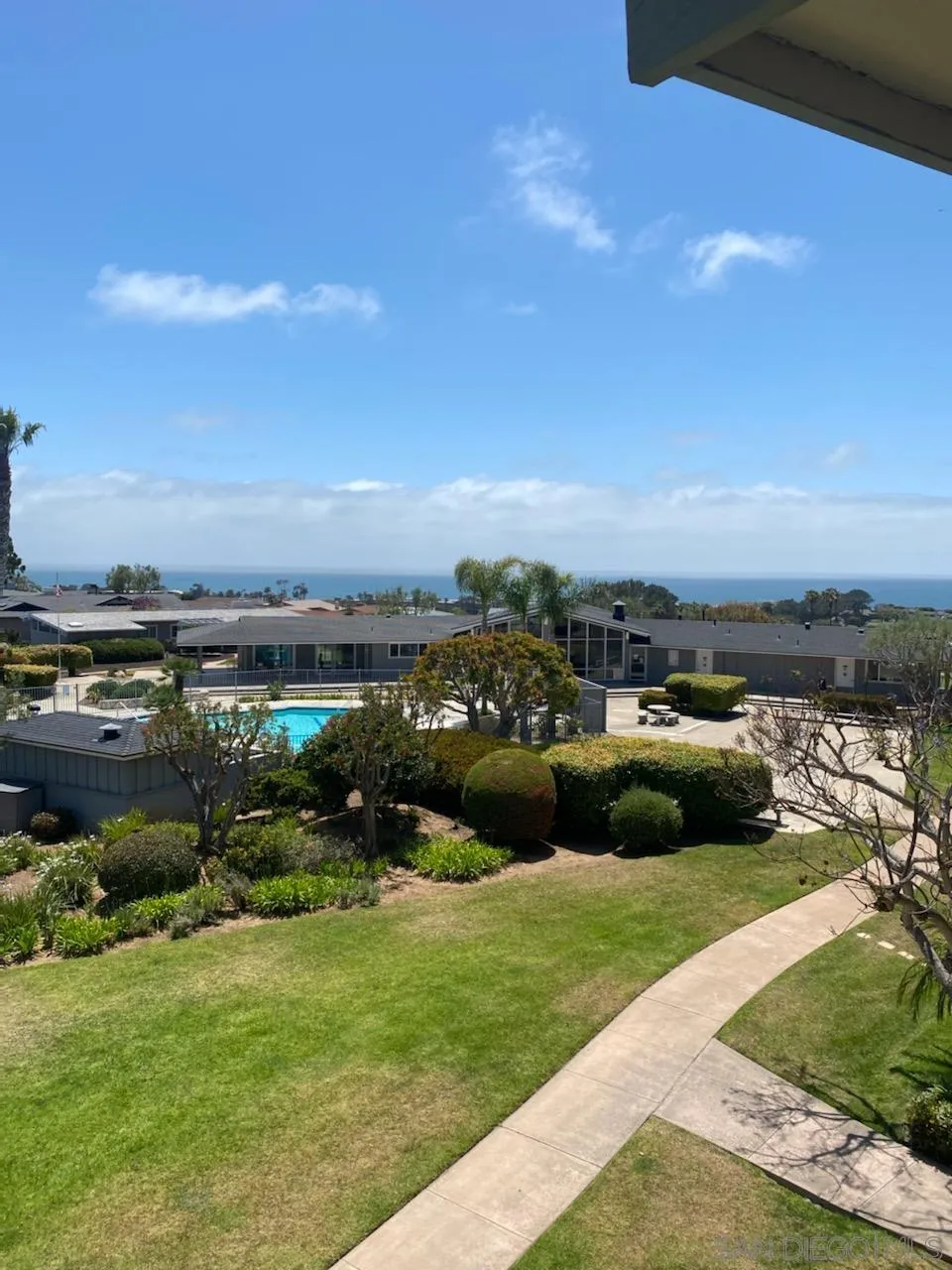 https://cdn.realtyfeed.com/cdn/127/220028132/514f2d54f177b07de83e4a9b3913adb3.webp