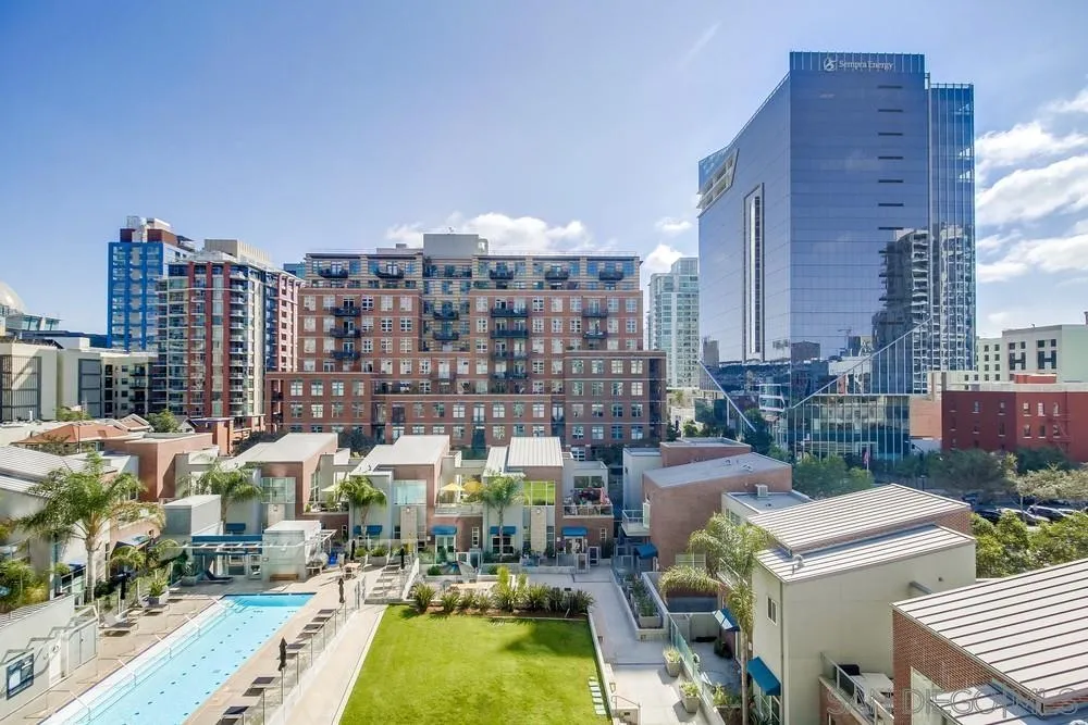 https://cdn.realtyfeed.com/cdn/127/220028367/f4ab546a9e8285c14688d154ad716253.webp
