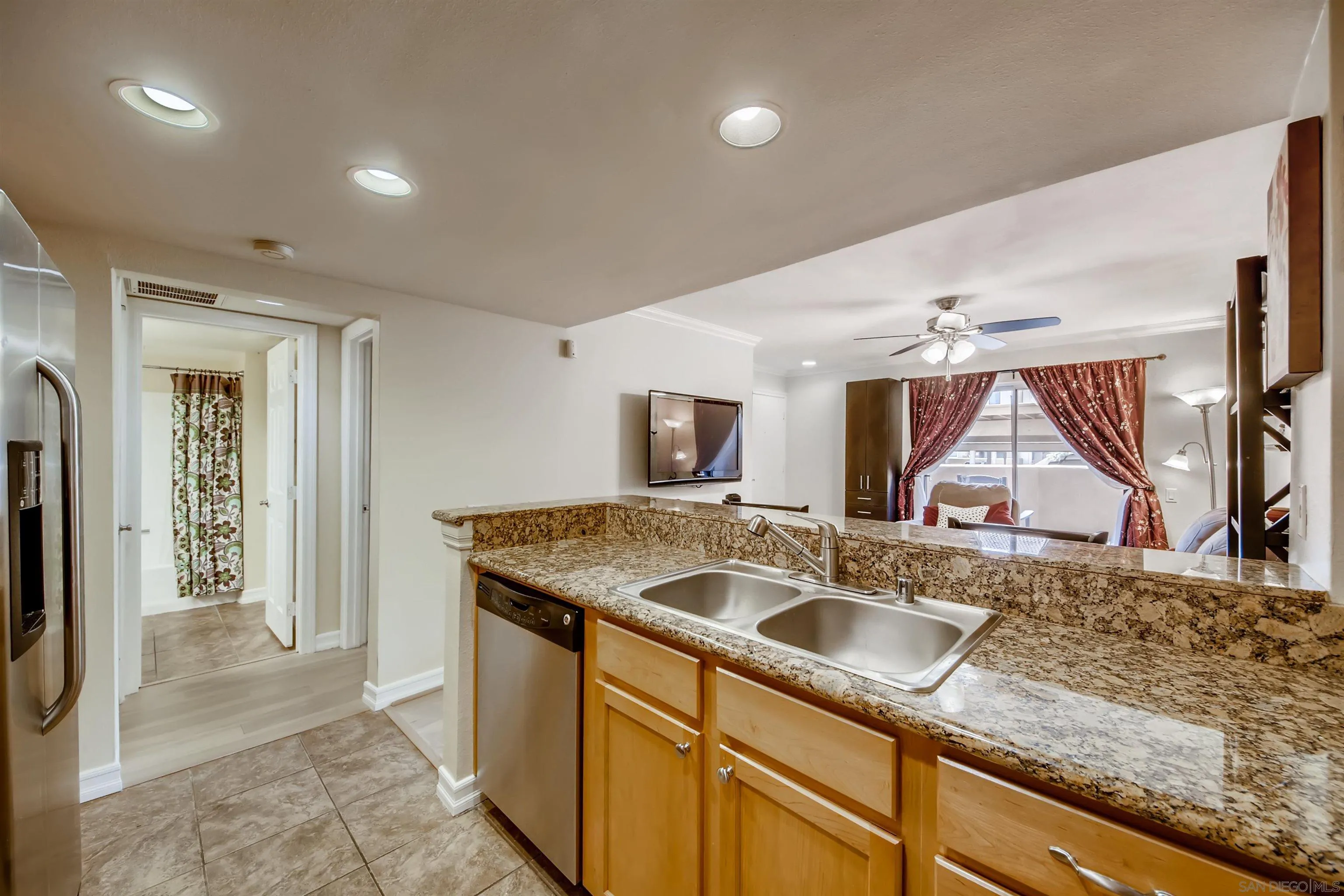 https://cdn.realtyfeed.com/cdn/127/220028464/b5e450200cc159f6ec5121ab2688f2b6.webp