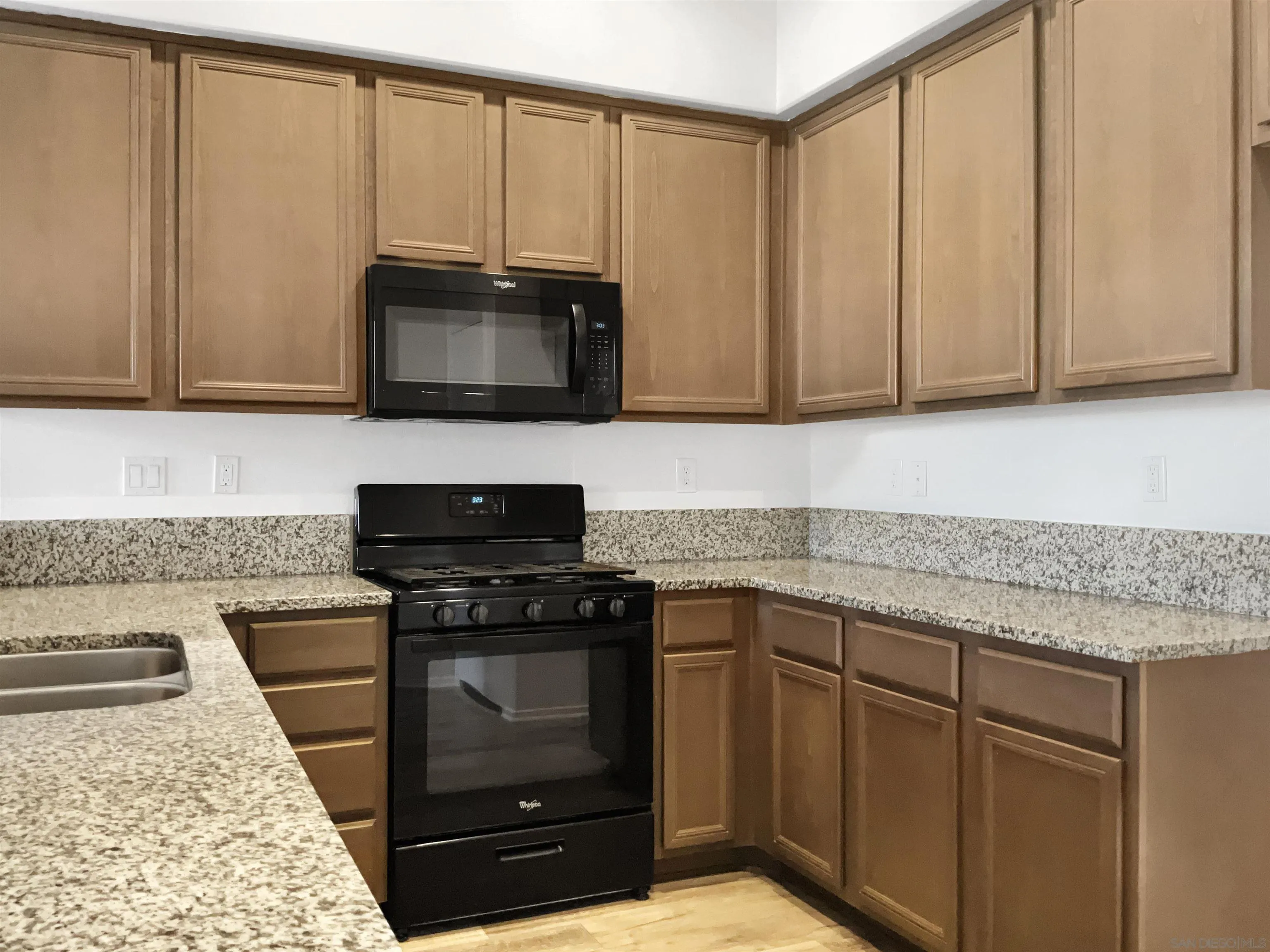 Photo #6: 220028527 Listing 