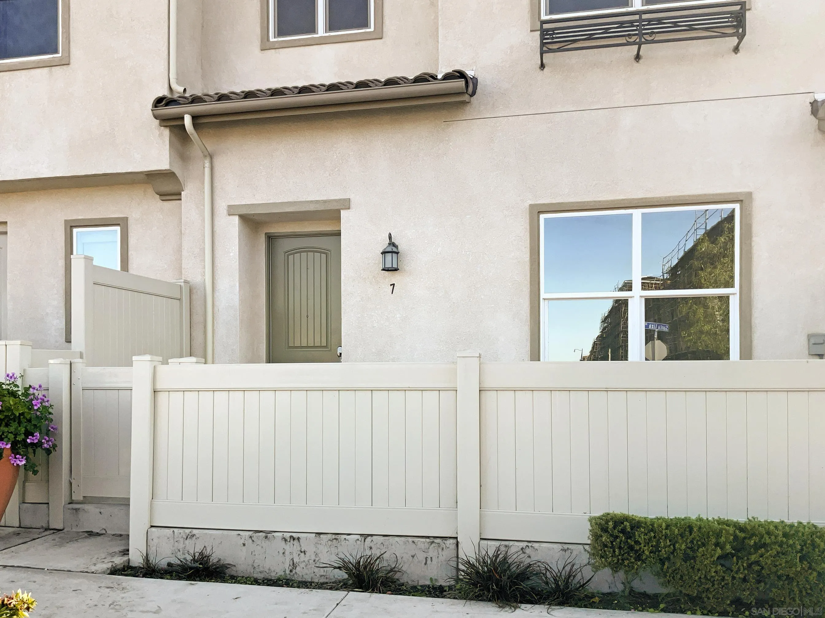 MLS: 220028527 Condo For Sale