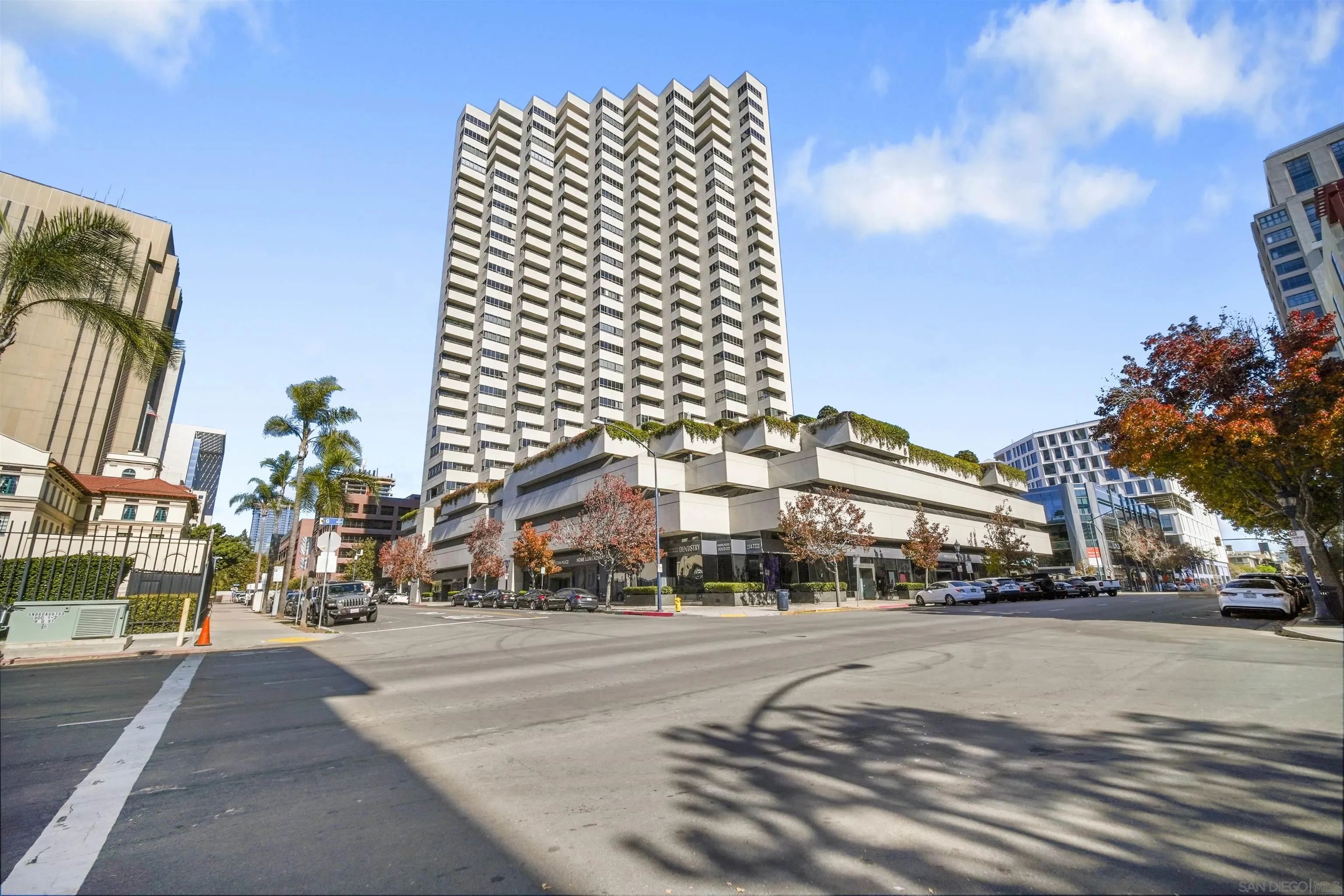 https://cdn.realtyfeed.com/cdn/127/220028665/24ce35554e8af8df5f31496b0cb81fcd.webp