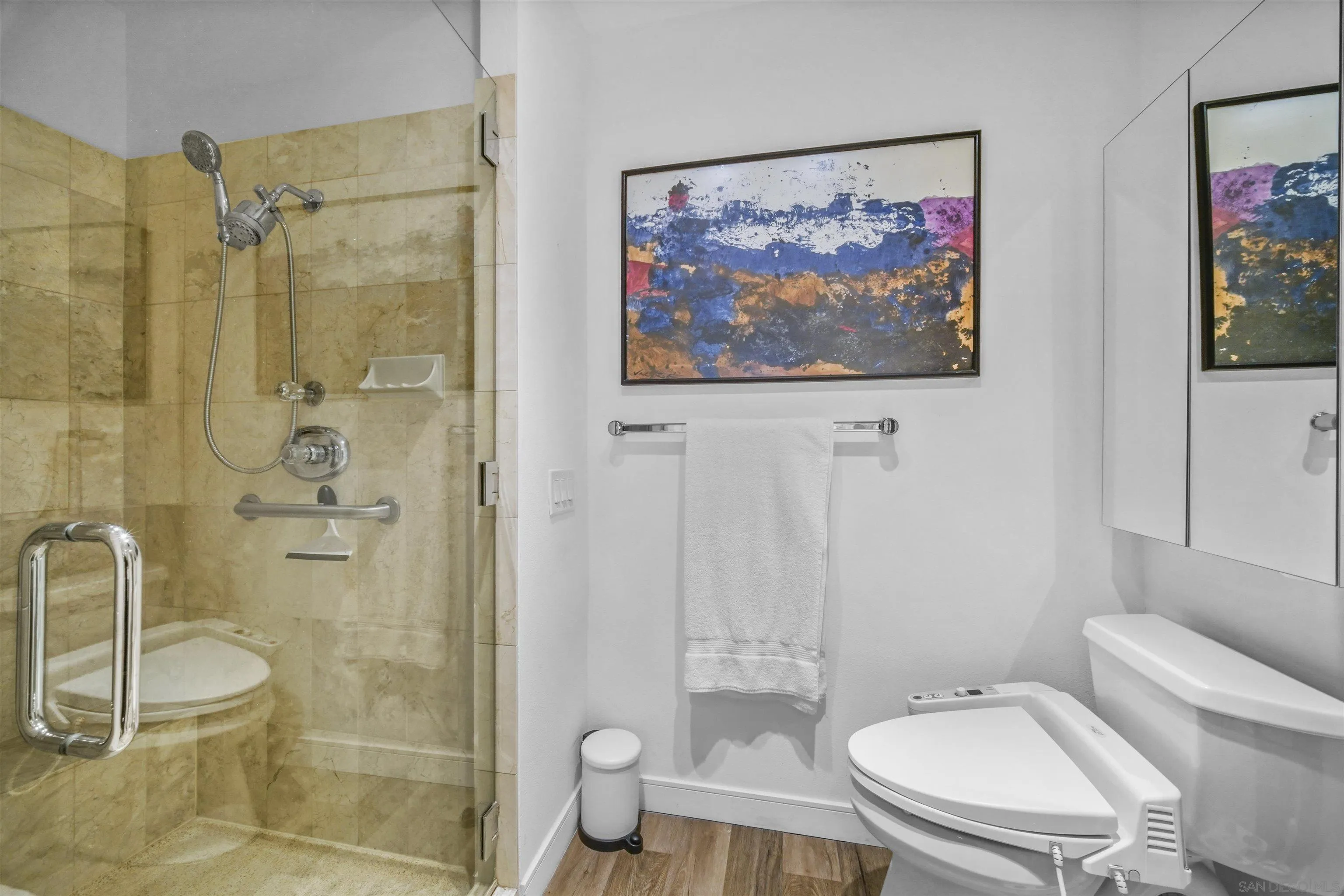 https://cdn.realtyfeed.com/cdn/127/220028665/80c767f5b92a2dc72364a9d9529fcff0.webp