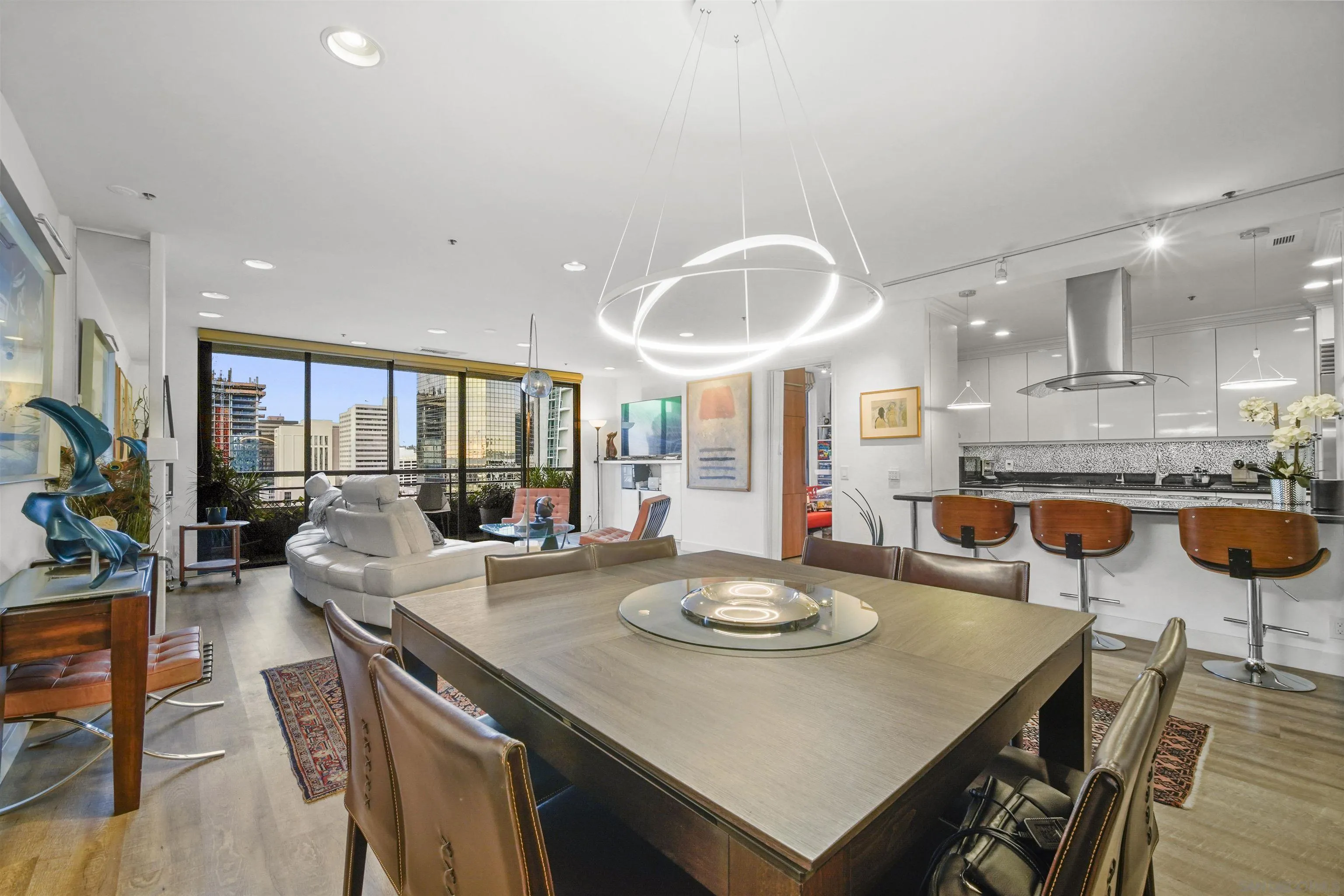 https://cdn.realtyfeed.com/cdn/127/220028665/df485a0091512238e3812834a83a5d3b.webp