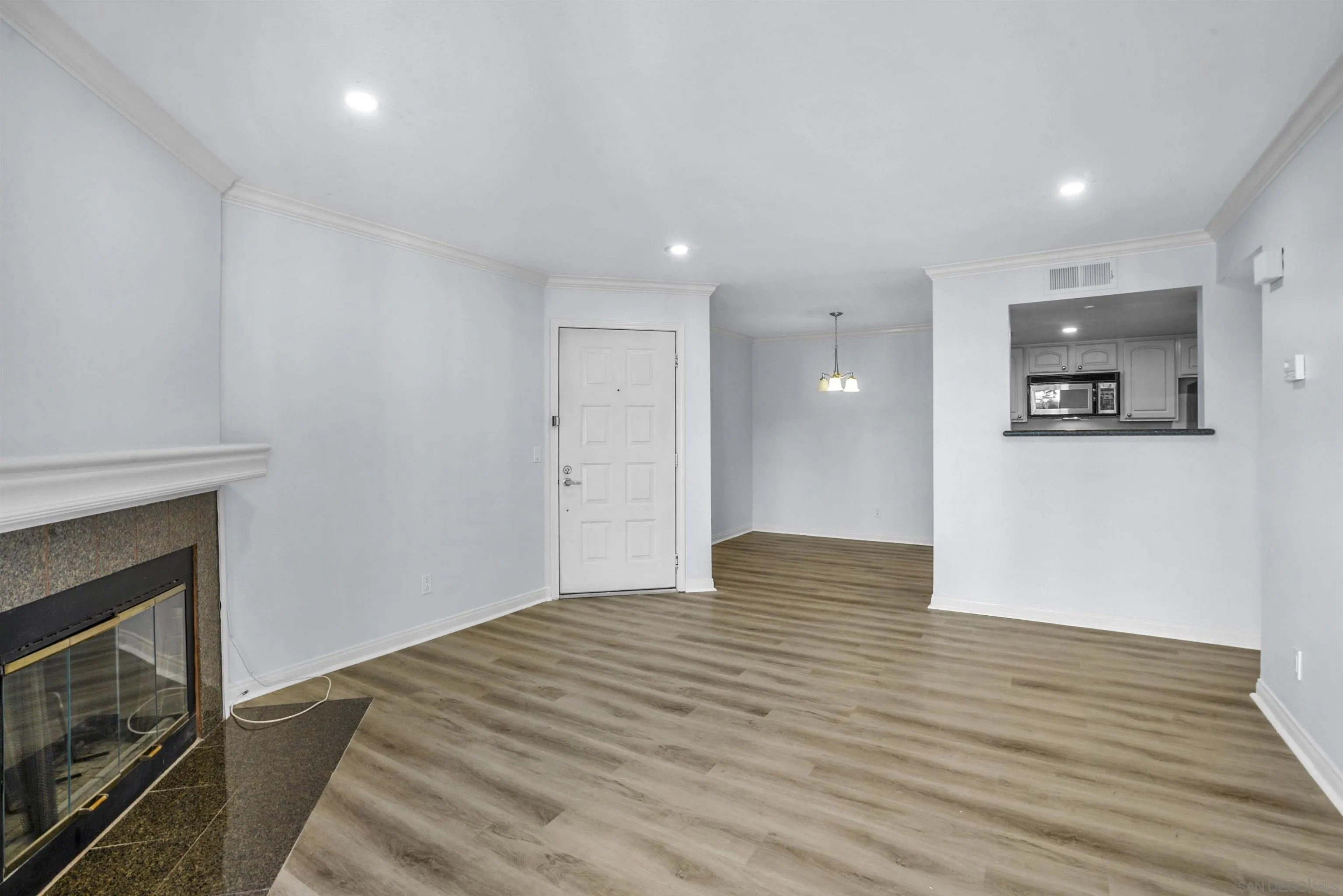 Photo #4: 220029212 Listing 