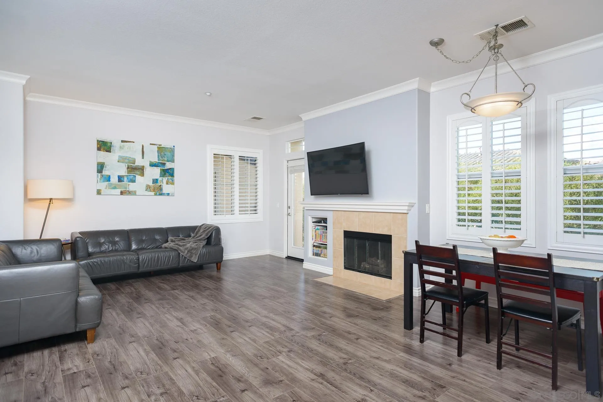 Photo #6: 220029431 Listing 