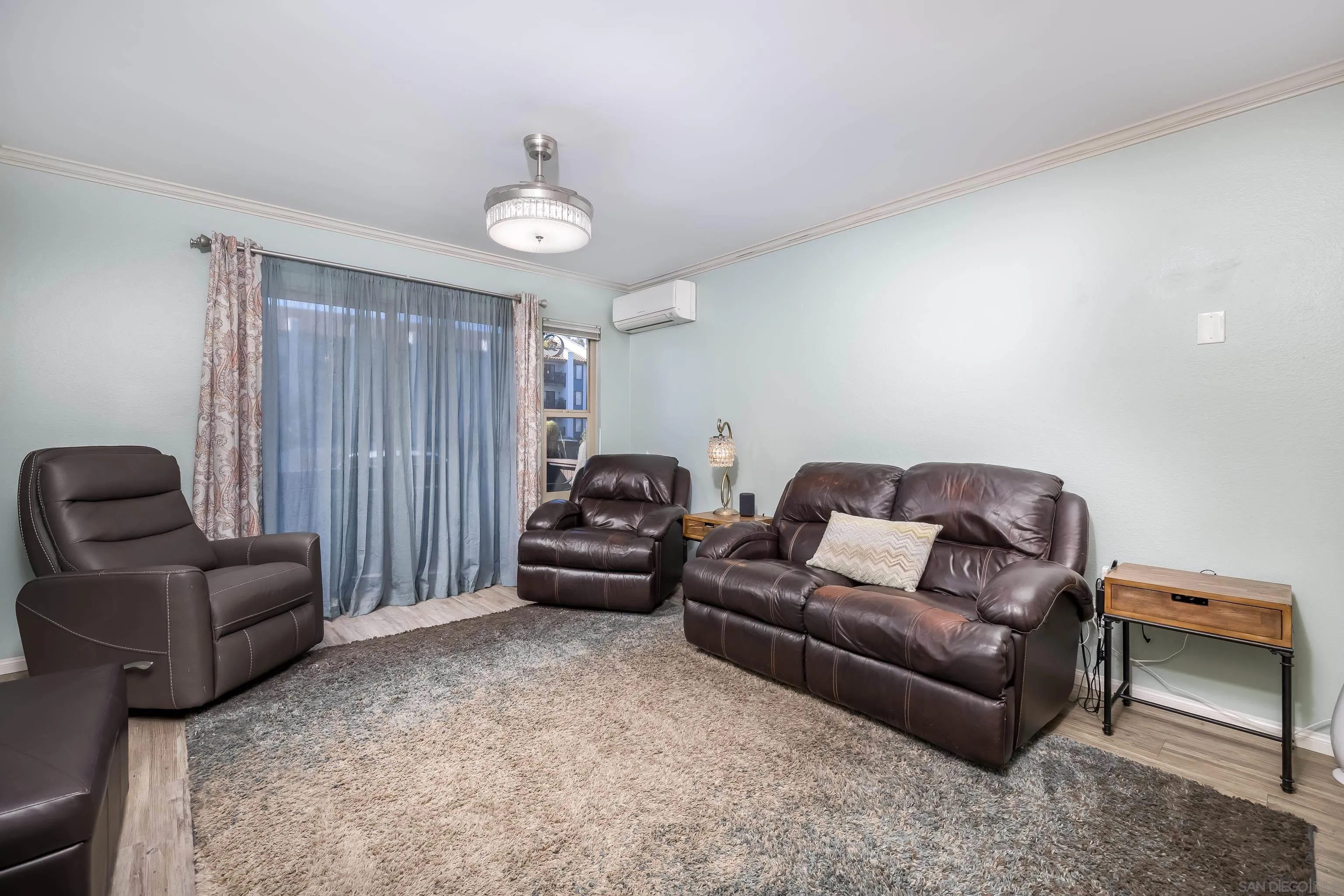 Photo #6: 230000781 Listing 