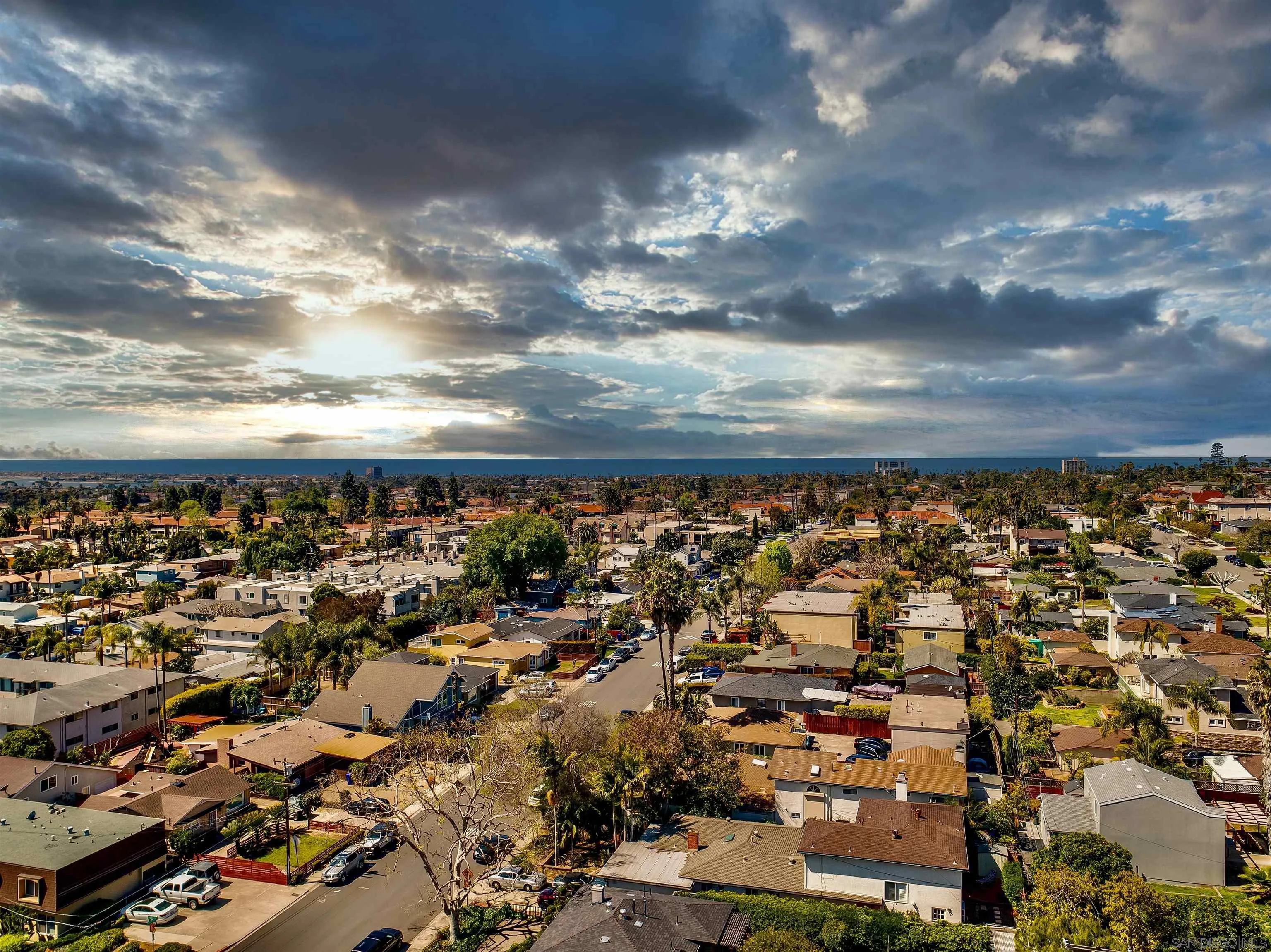 https://cdn.realtyfeed.com/cdn/127/230000898/6854edc62e3c50d2f29197c07fb28493.webp