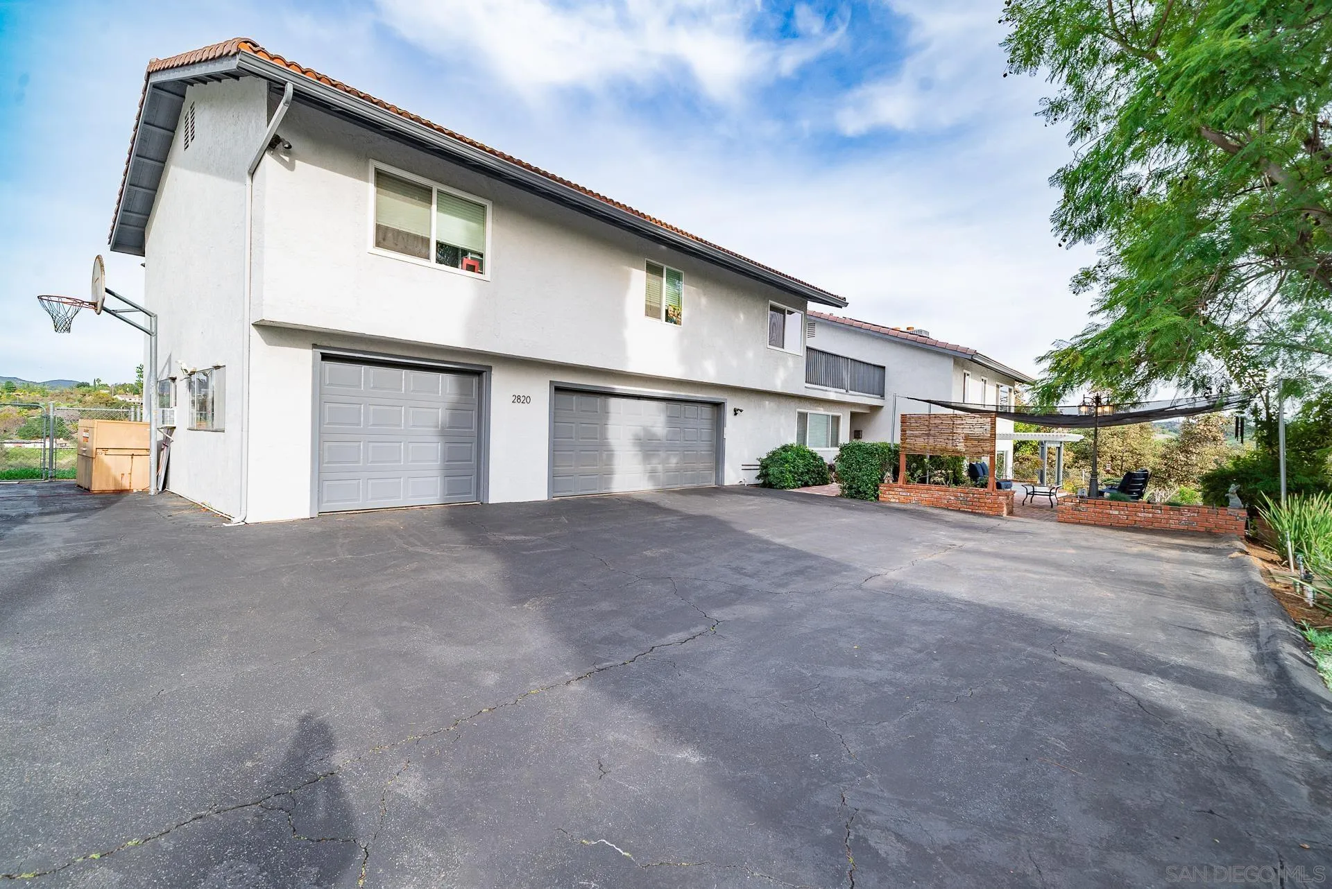 https://cdn.realtyfeed.com/cdn/127/230001114/01a61047edcf076fbbedd1751268e1fd.webp