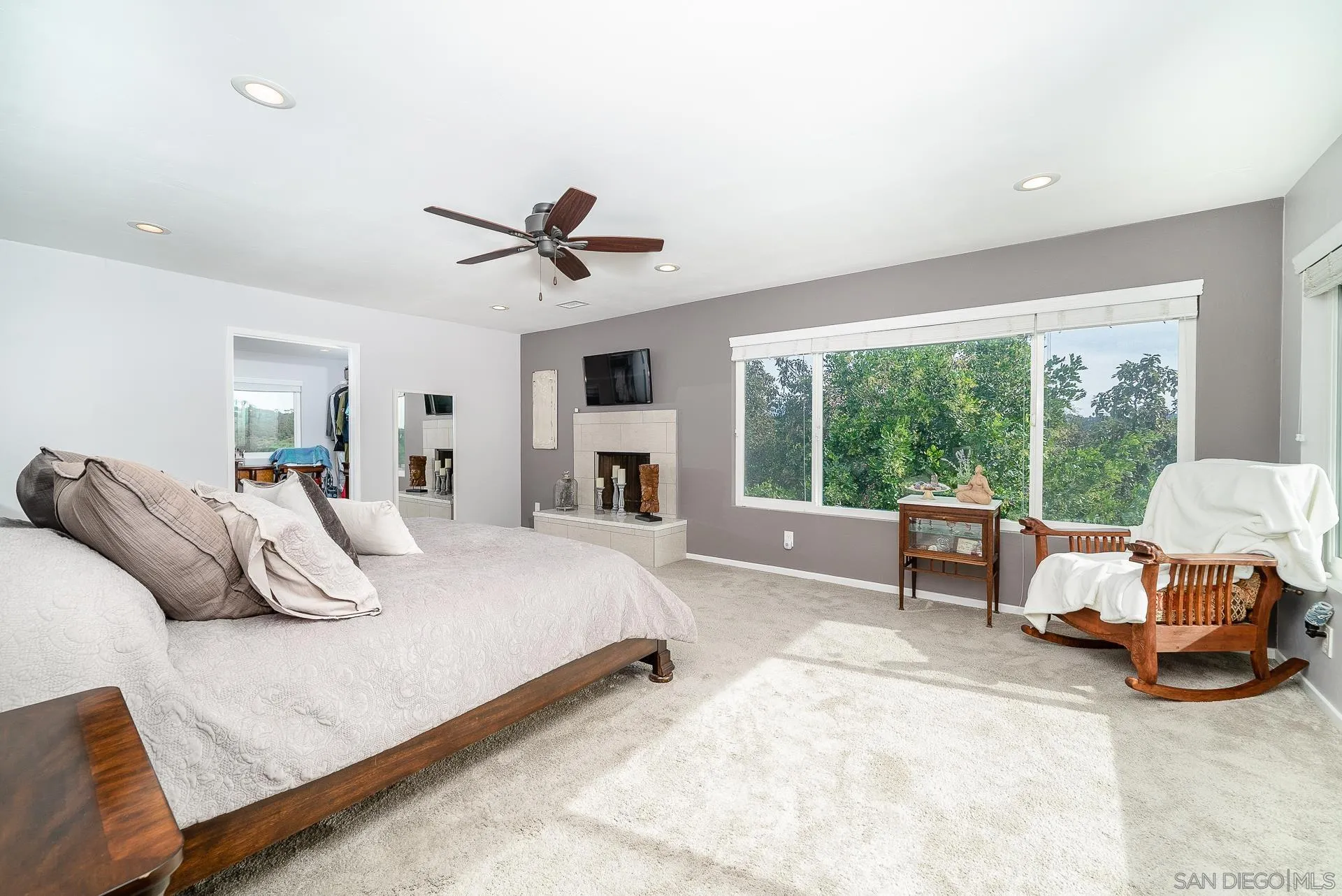 https://cdn.realtyfeed.com/cdn/127/230001114/2a76374f30c0735039bf014c419e1971.webp