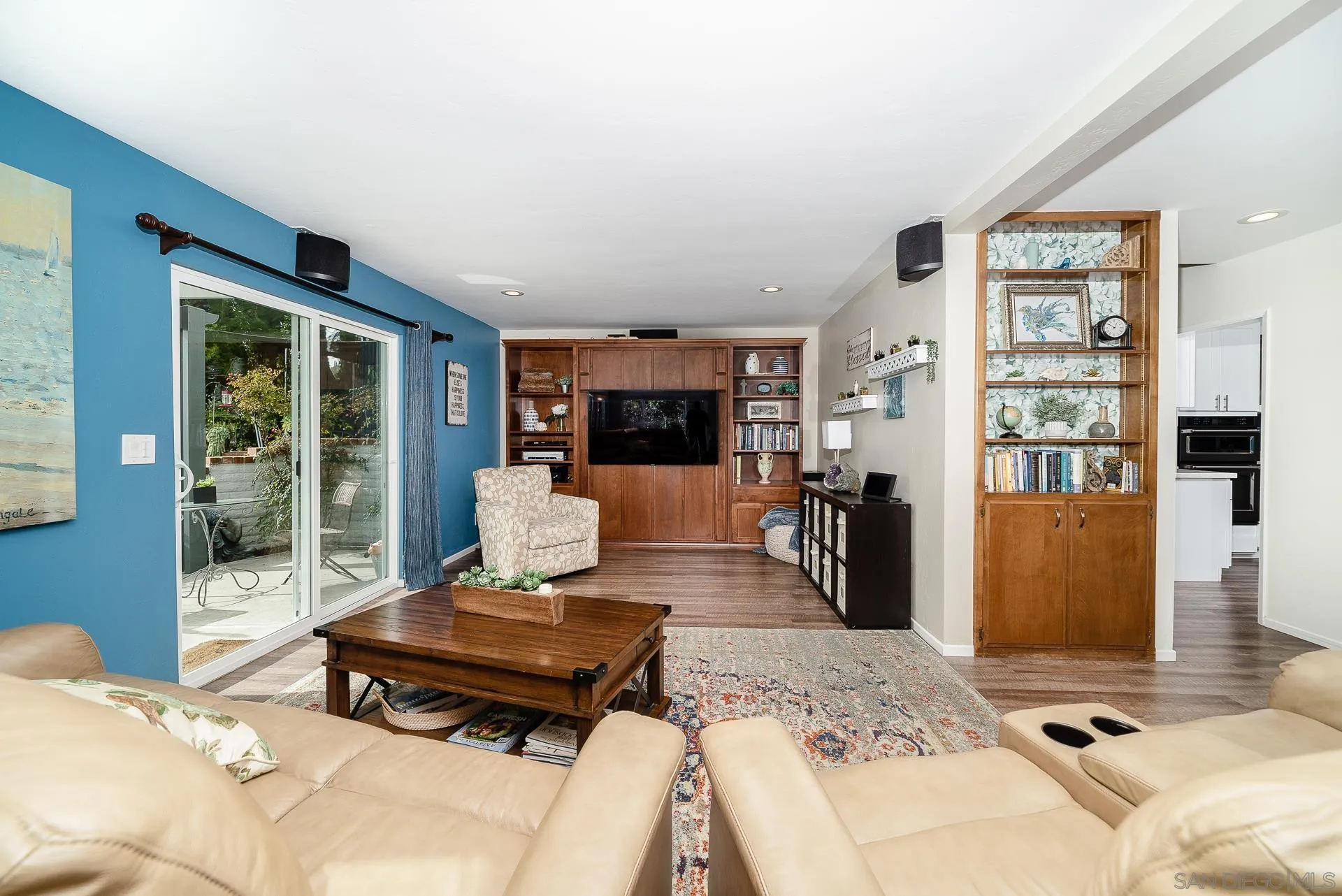 https://cdn.realtyfeed.com/cdn/127/230001114/afce6e5e8414e707a9e58227827b7285.webp