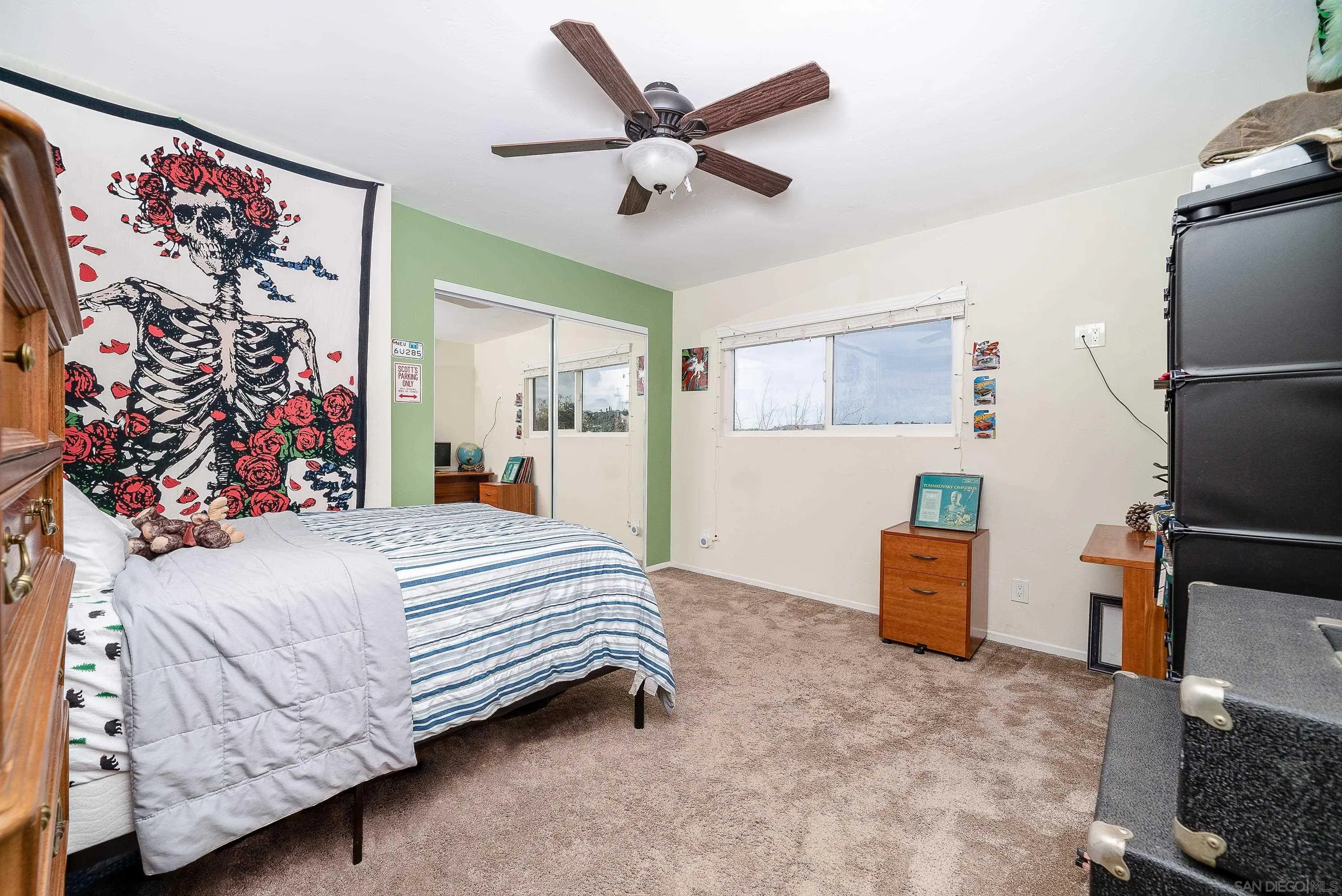 https://cdn.realtyfeed.com/cdn/127/230001114/b1f331989c98c2d824832bf7362f60ed.webp