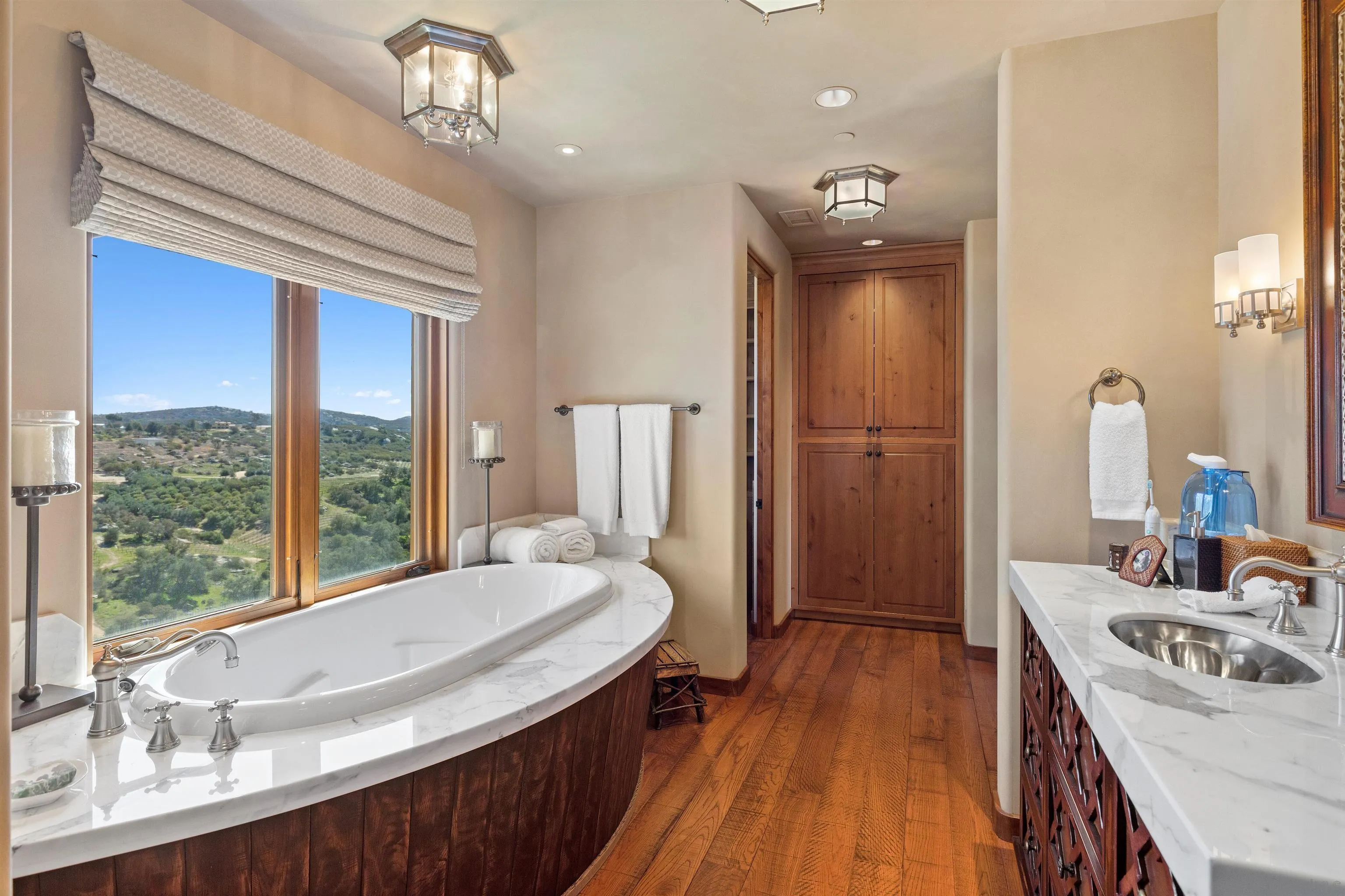 https://cdn.realtyfeed.com/cdn/127/230001212/91a81234209129bcae4627066680f0f2.webp
