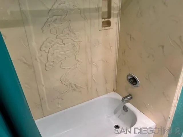 https://cdn.realtyfeed.com/cdn/127/230001483/d722e07b41017ddc7dbf06fb37754f00.webp