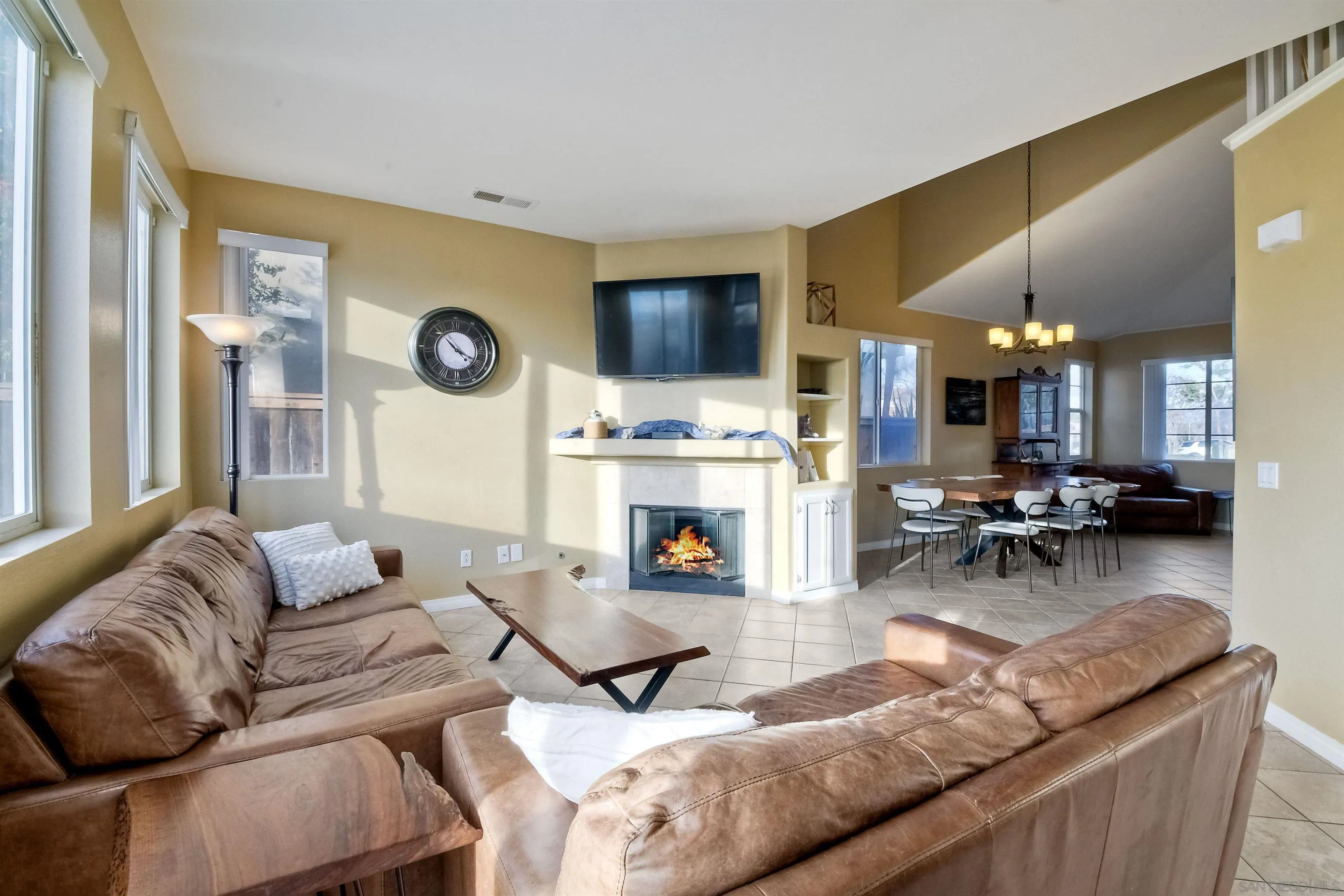https://cdn.realtyfeed.com/cdn/127/230001498/457fac6834a45cab681f34251ca1835e.webp
