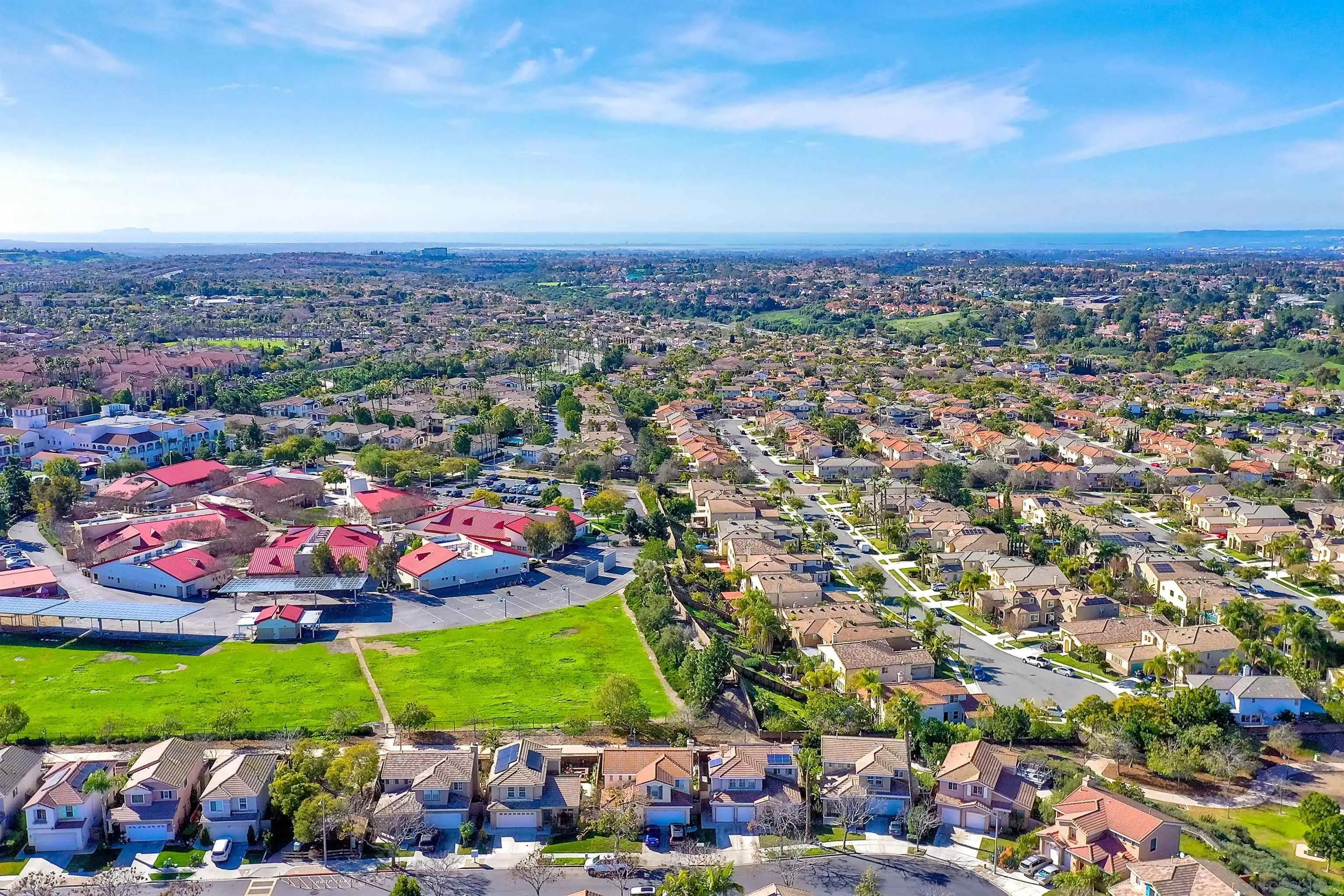 https://cdn.realtyfeed.com/cdn/127/230001498/91e3f3bf4719ba9a845693ac428202e2.webp
