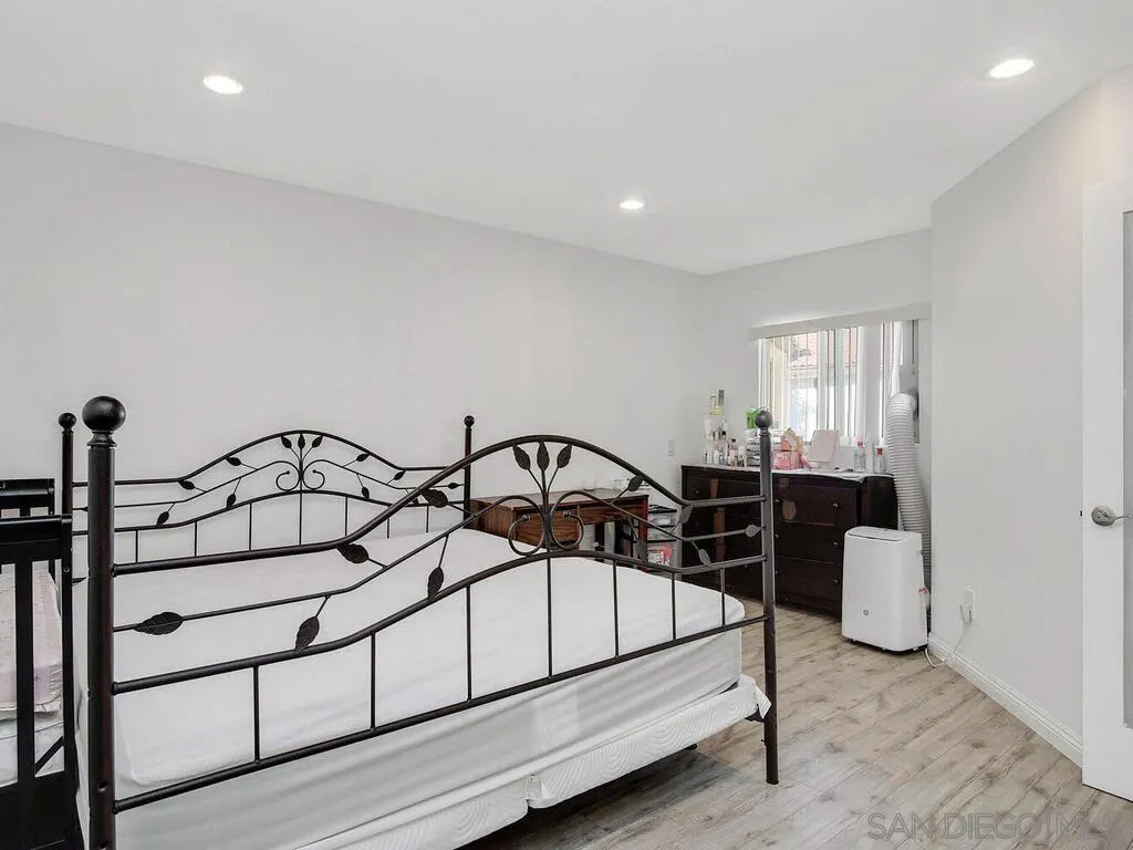 https://cdn.realtyfeed.com/cdn/127/230001754/fa753316eac9009c45df90ec22bffb5e.webp