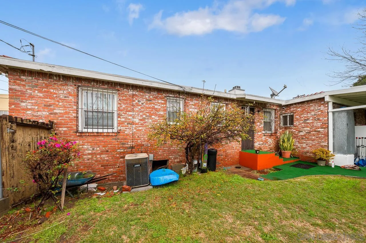 https://cdn.realtyfeed.com/cdn/127/230002082/2839c45e2d7b557534a6e36df277e6c3.webp