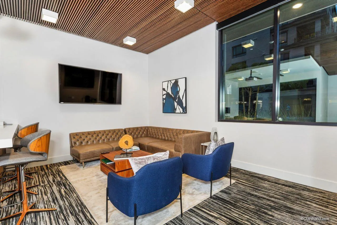 https://cdn.realtyfeed.com/cdn/127/230002114/8cf6baed6fa9898afa2878a8f61160c7.webp