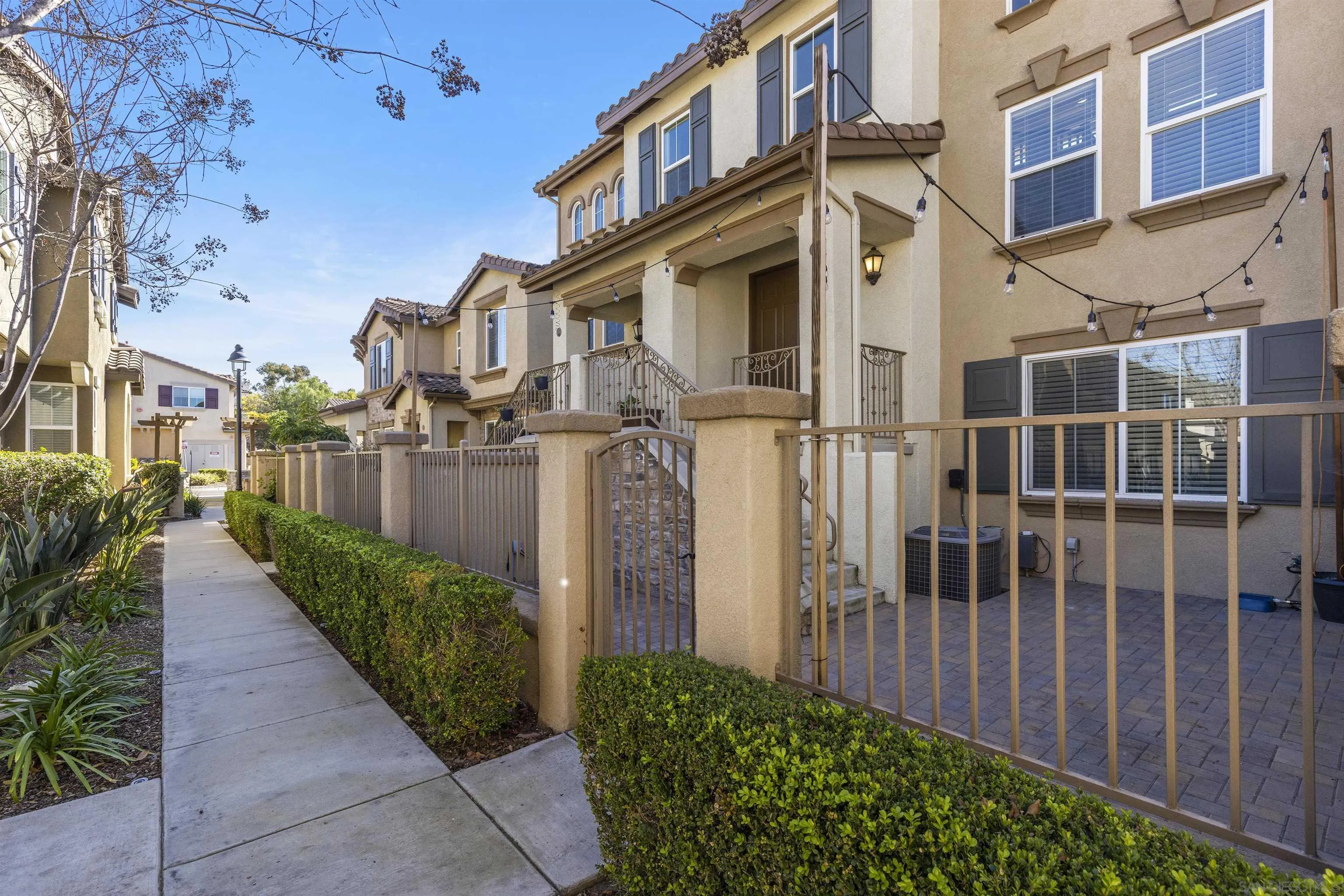 Photo #4: 230002358 Listing 