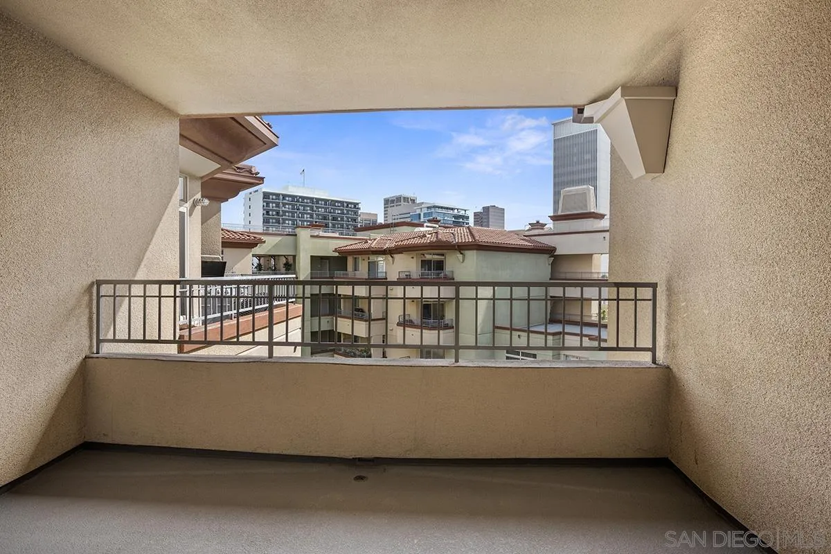Photo #6: 230002432 Listing 