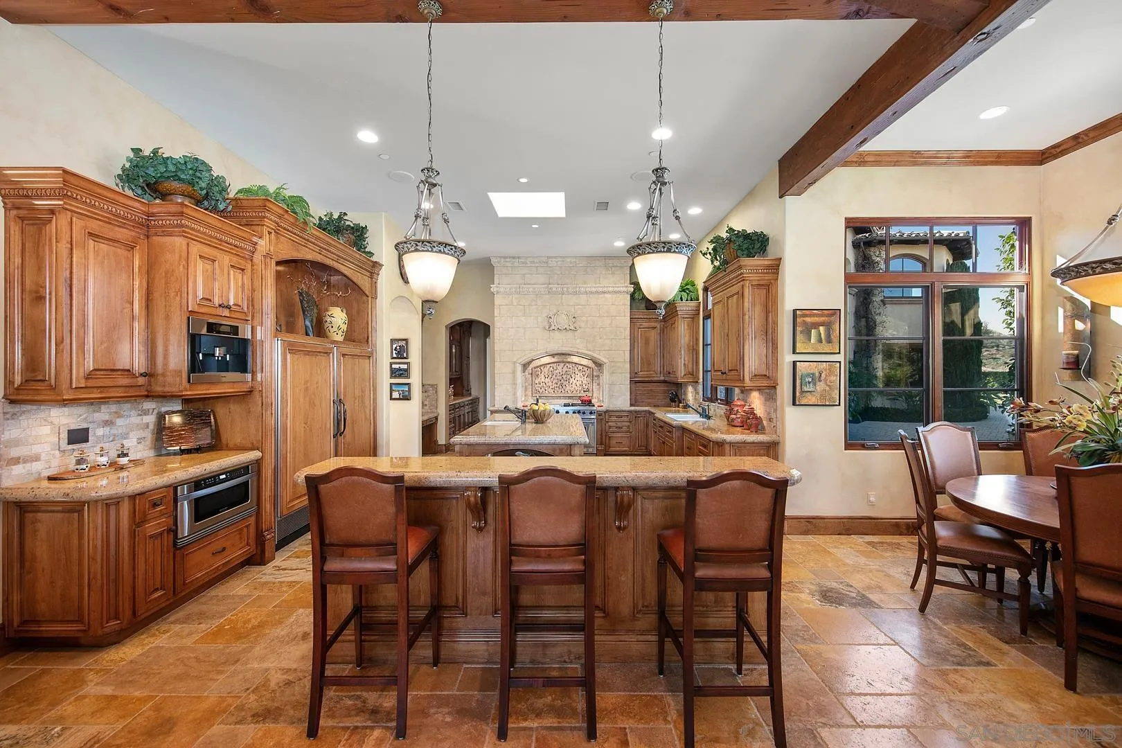 https://cdn.realtyfeed.com/cdn/127/230004344/7f5ade9e3b579760d61483aa07f19523.webp