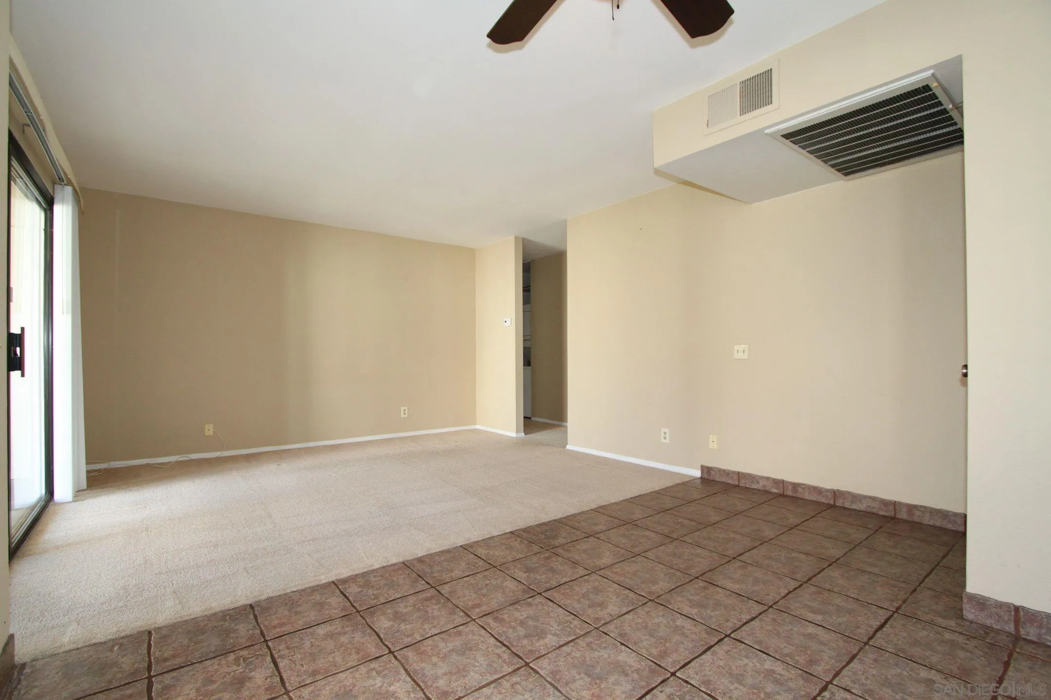 Photo #5: 230004427 Listing 