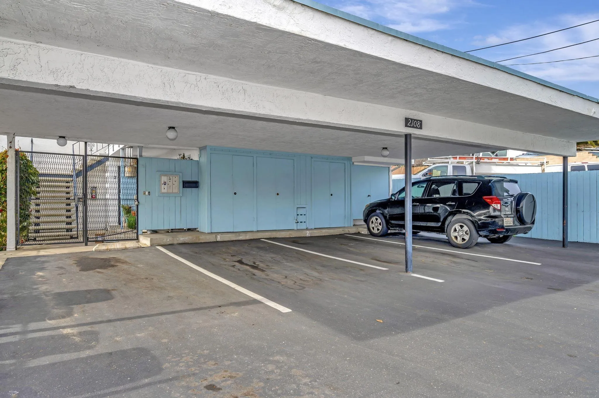 Photo #5: 230004760 Listing 