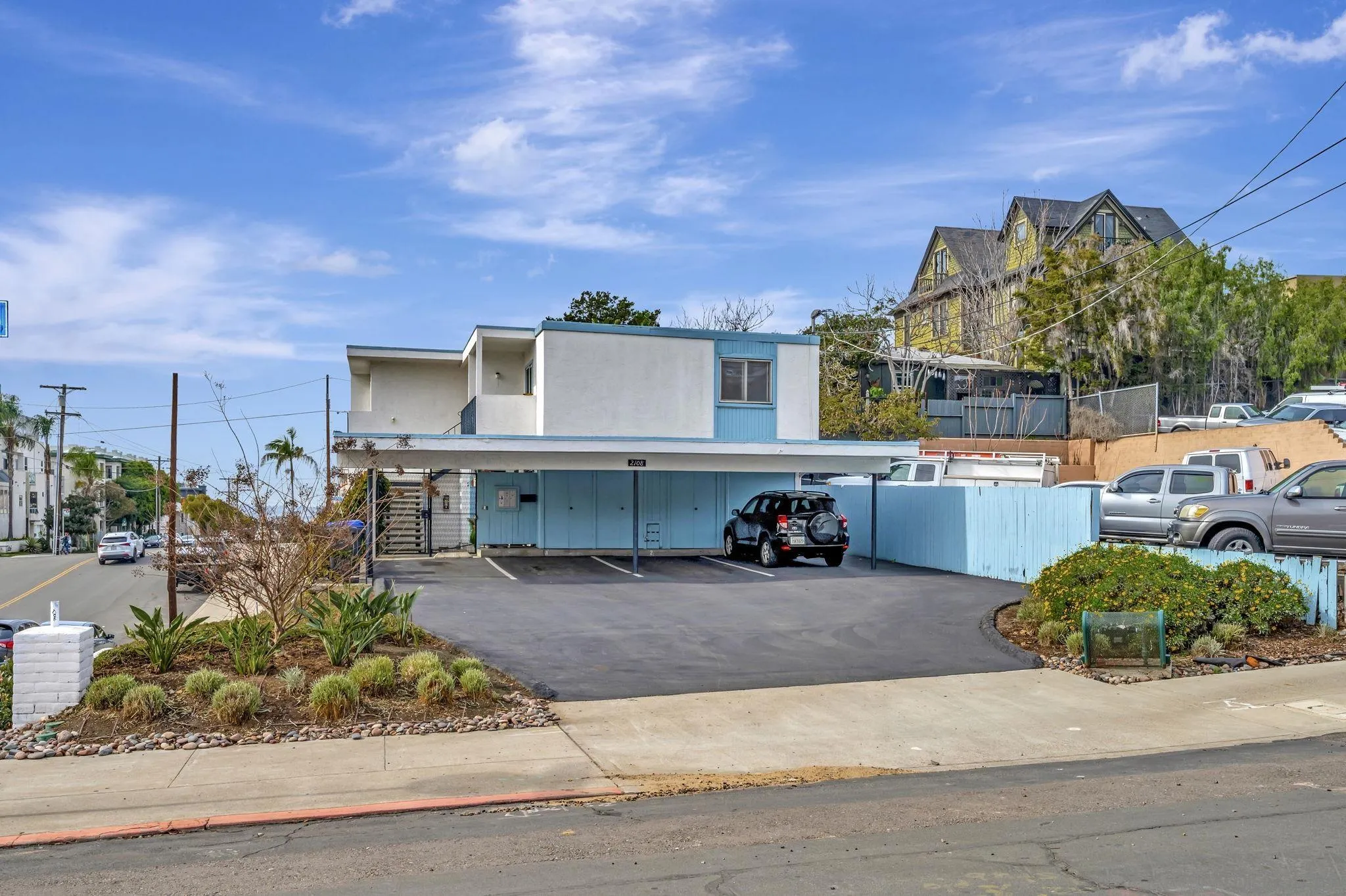 Photo #3: 230004760 Listing 