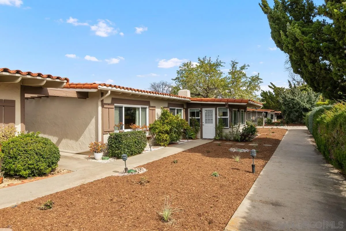 Photo #6: 230005129 Listing 