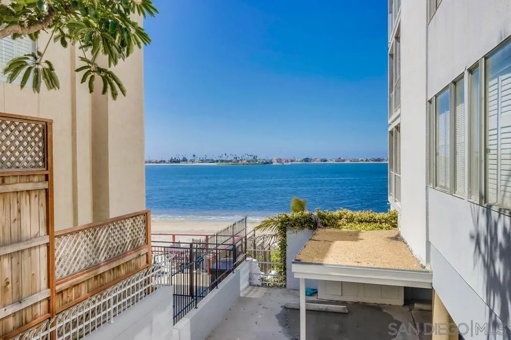 Photo #4: 230005134 Listing 