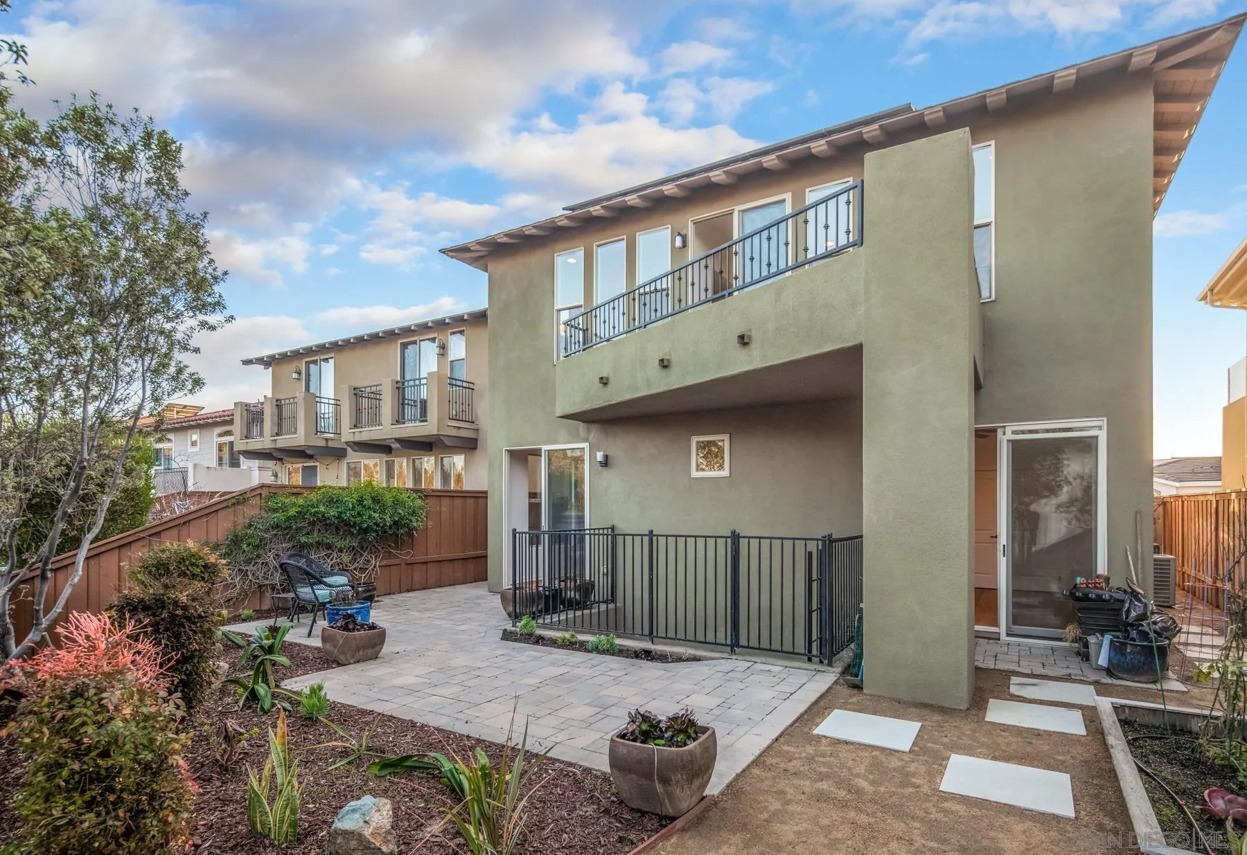 https://cdn.realtyfeed.com/cdn/127/230005226/5357fdd243277772473b46f95696b887.webp