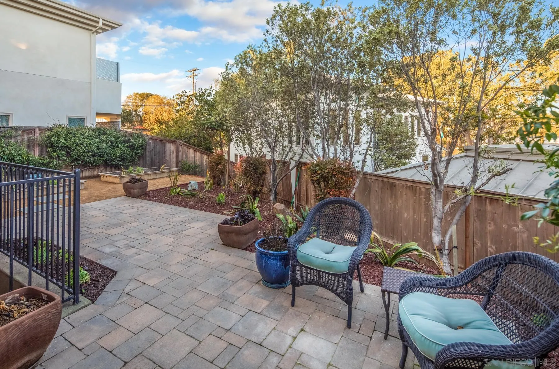 https://cdn.realtyfeed.com/cdn/127/230005226/d4de0ef55e6f38e730e8b46020034669.webp
