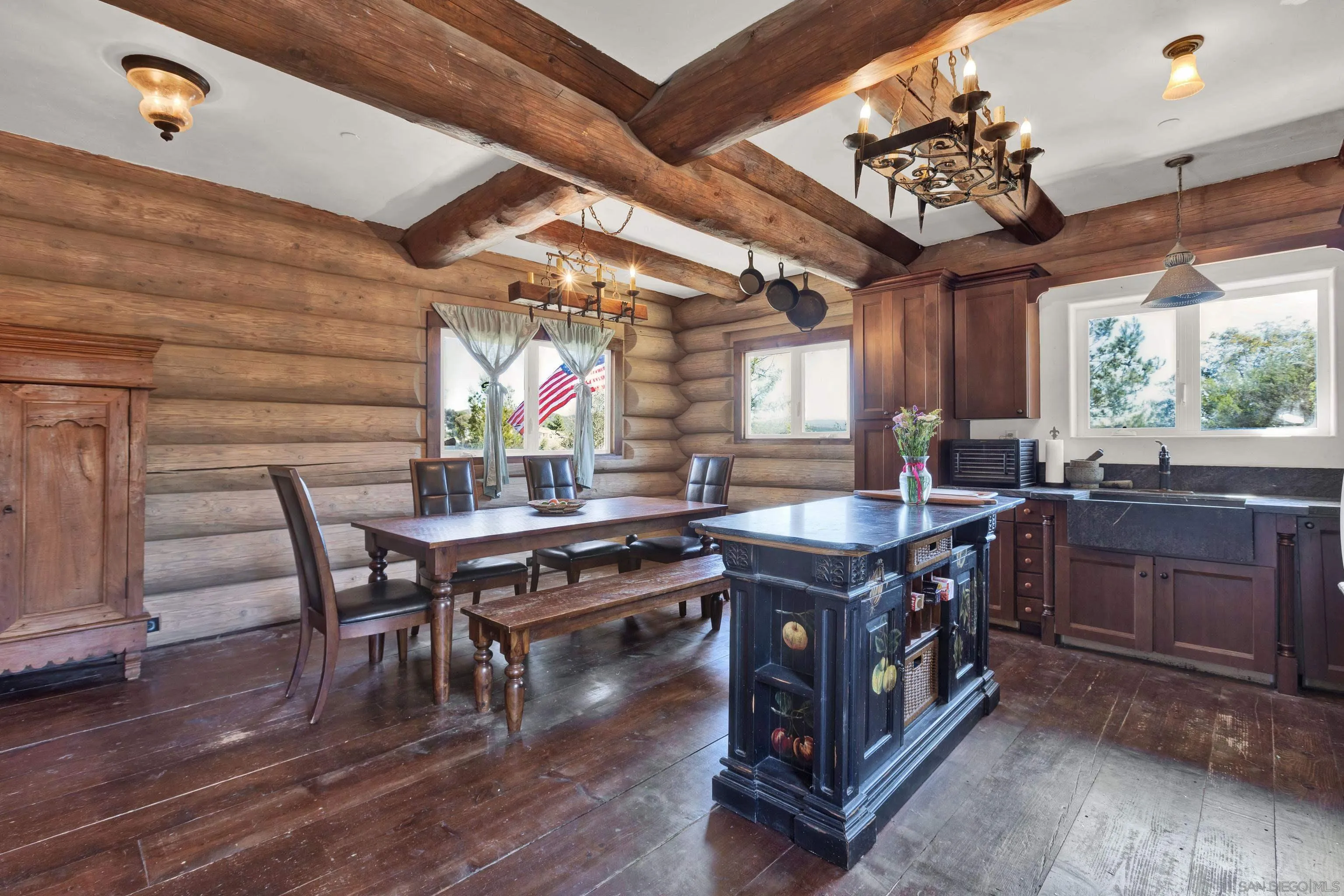 https://cdn.realtyfeed.com/cdn/127/230005230/5071823ce18490cfb1a4ed1911ecf6da.webp