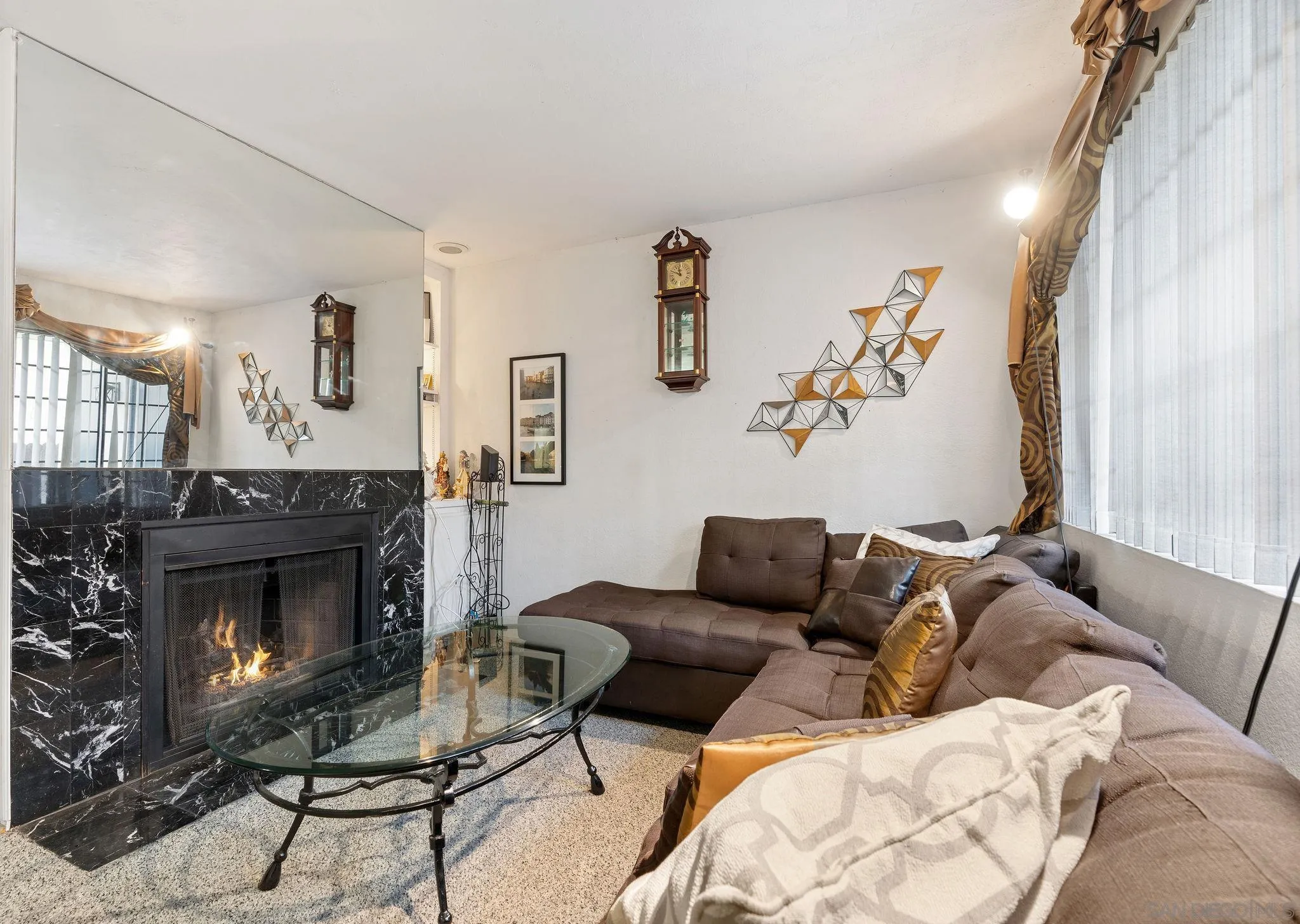 https://cdn.realtyfeed.com/cdn/127/230005320/0e33073865499f18bcf329266455e741.webp