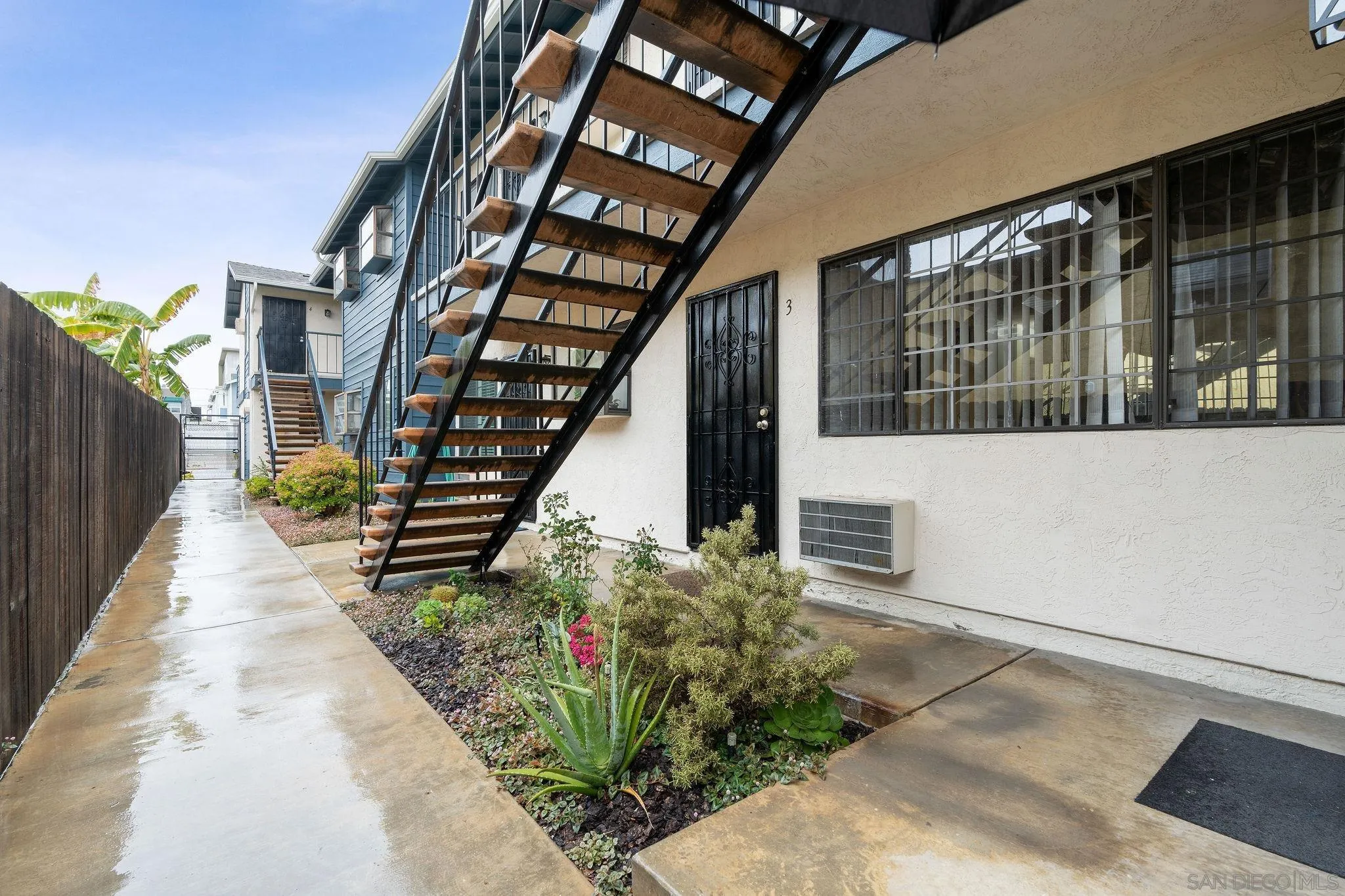 https://cdn.realtyfeed.com/cdn/127/230005320/f1db8868a9cb6ff31af1bdd0e39ce9d1.webp