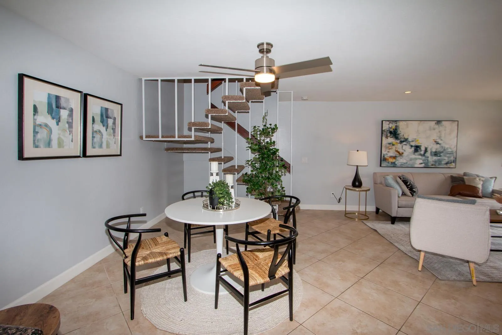 Photo #2: 230005454 Listing 