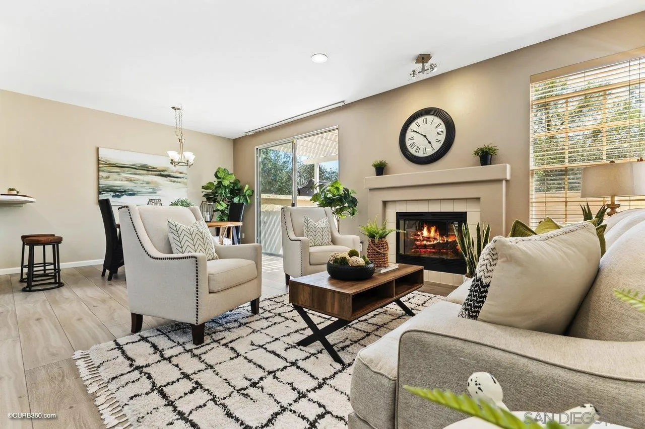 Photo #4: 230005582 Listing 