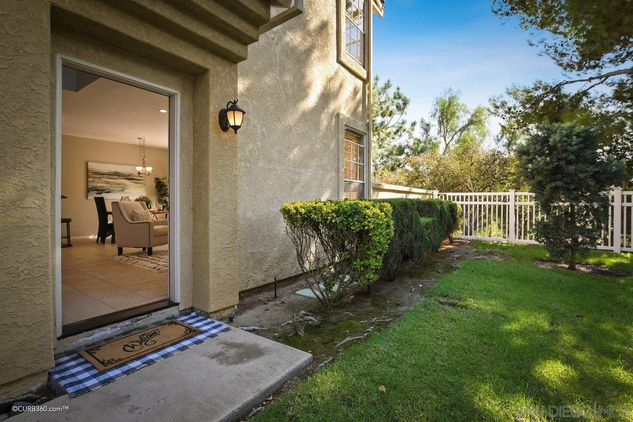 Photo #2: 230005582 Listing 