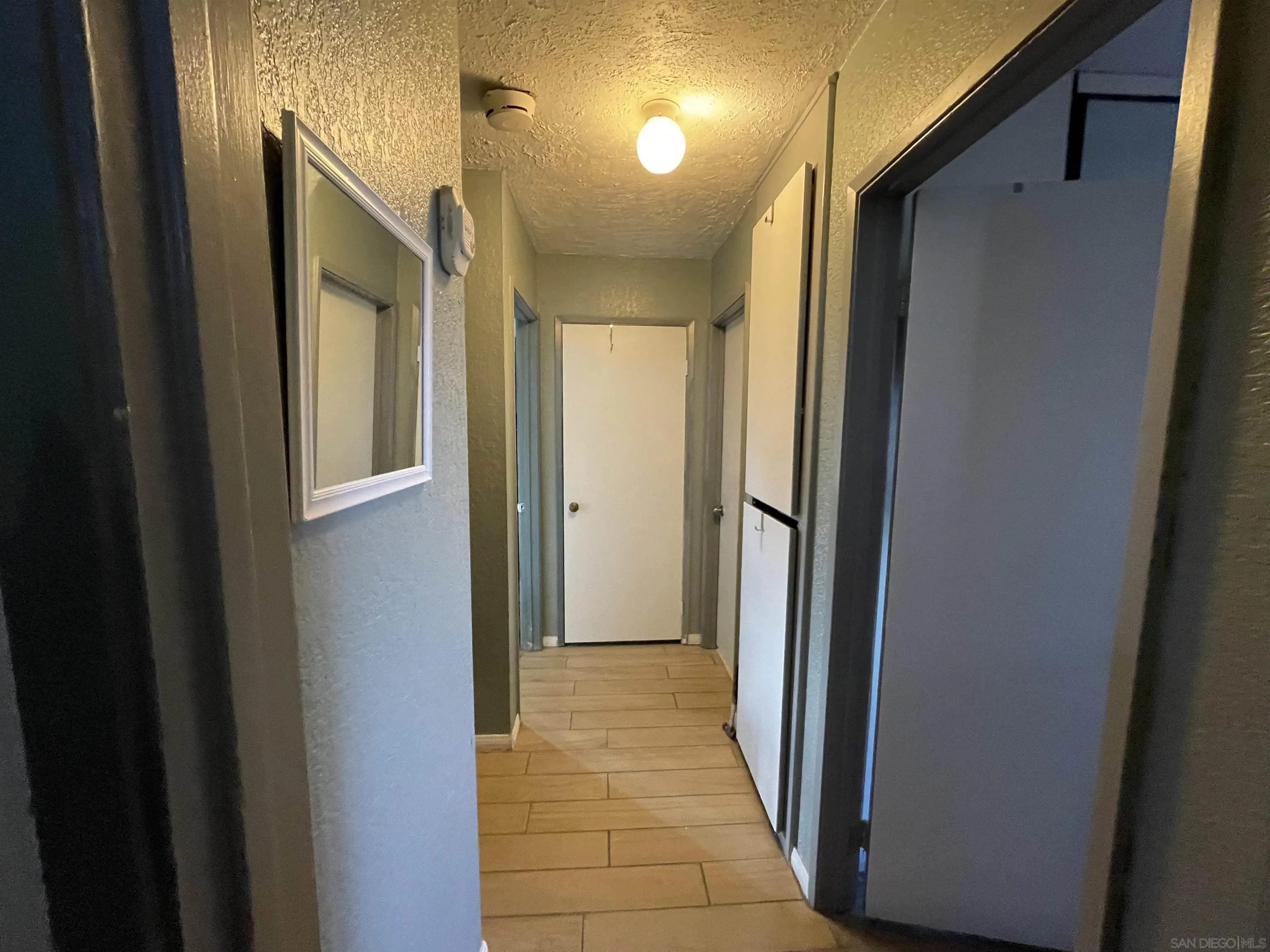 https://cdn.realtyfeed.com/cdn/127/230005851/bf0196259d8d2bc0d10106cba8131252.webp