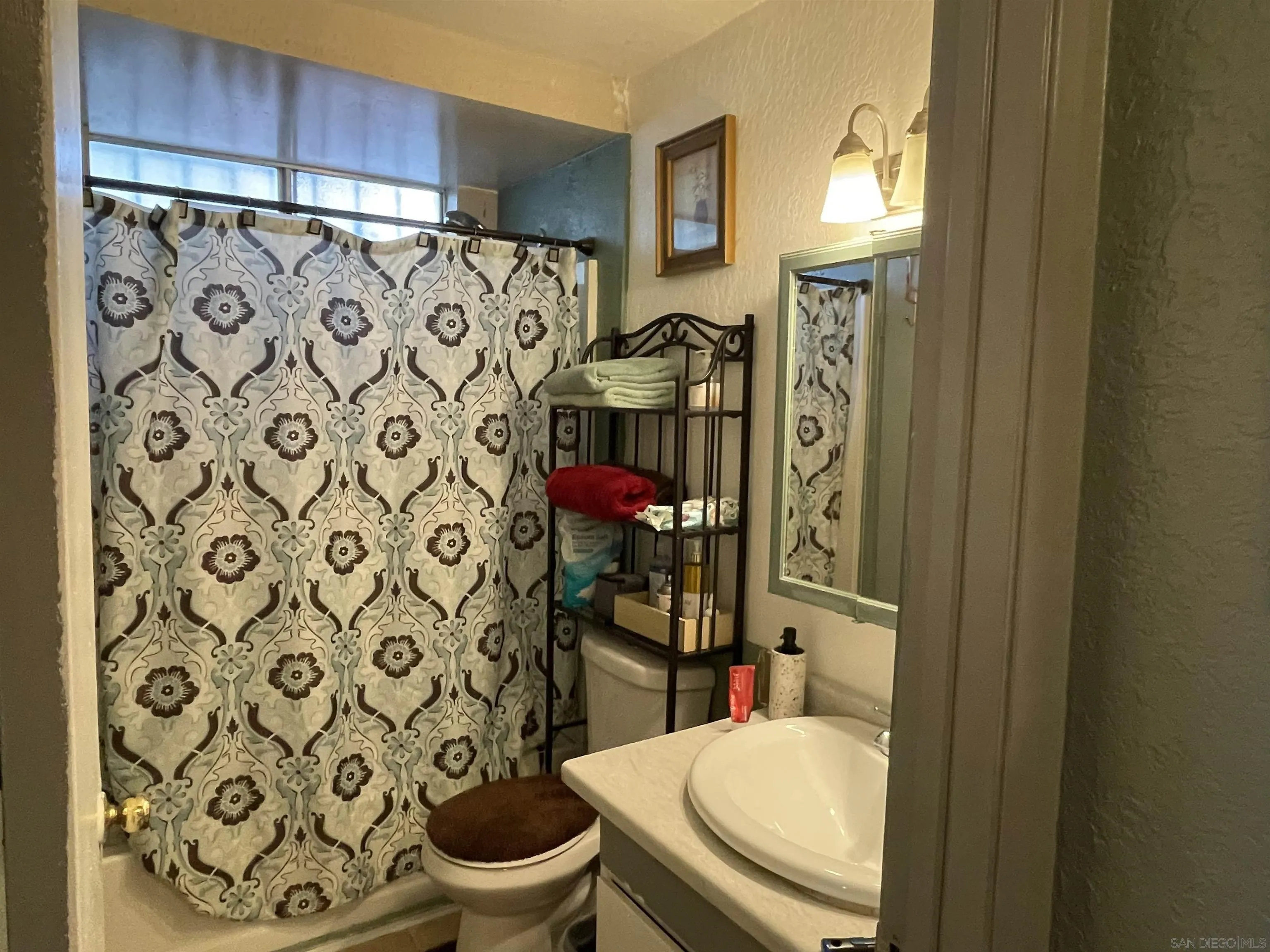 https://cdn.realtyfeed.com/cdn/127/230005851/e7ee02b6dba07769e236ffd6e0eecbd8.webp