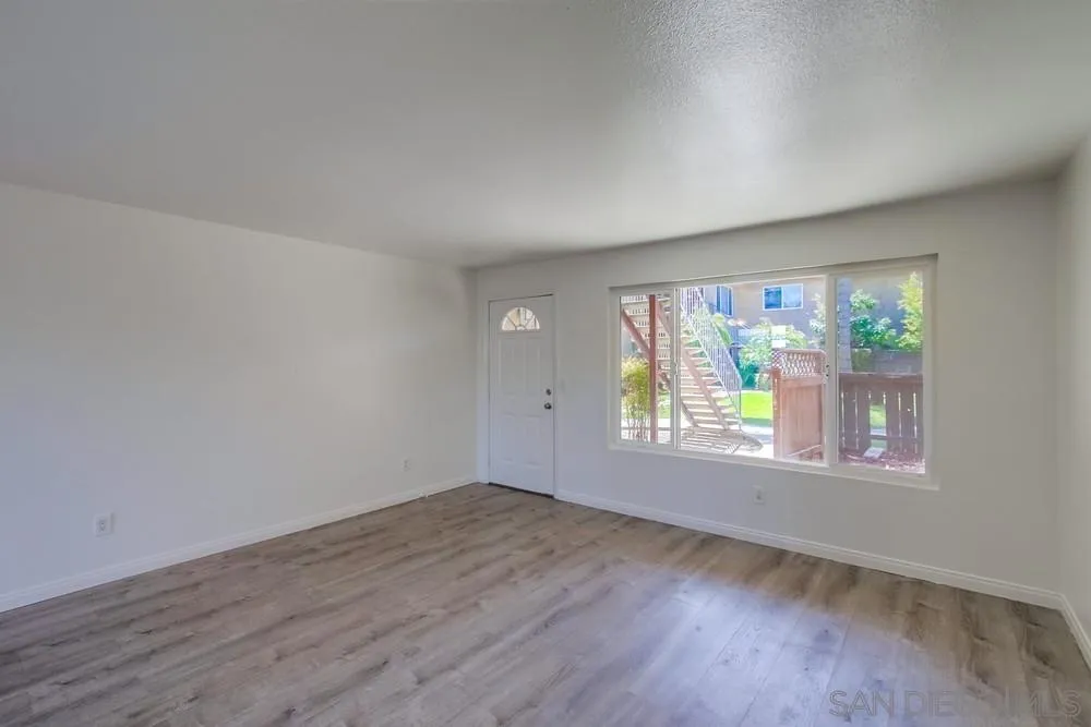 https://cdn.realtyfeed.com/cdn/127/230005902/8ab9e41065b58642c3c7a4d1dd25888c.webp
