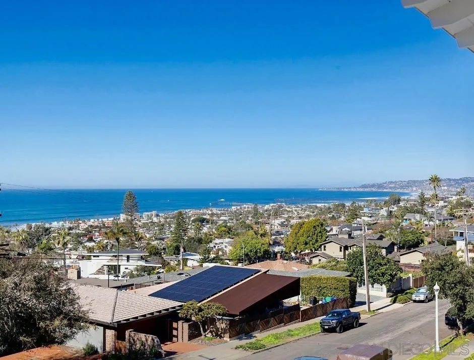 https://cdn.realtyfeed.com/cdn/127/230006041/b77eddf969610710ffefb927c5c29236.webp