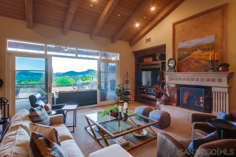 https://cdn.realtyfeed.com/cdn/127/230006076/4c086666d87876f640aeca41e1521bd3.webp