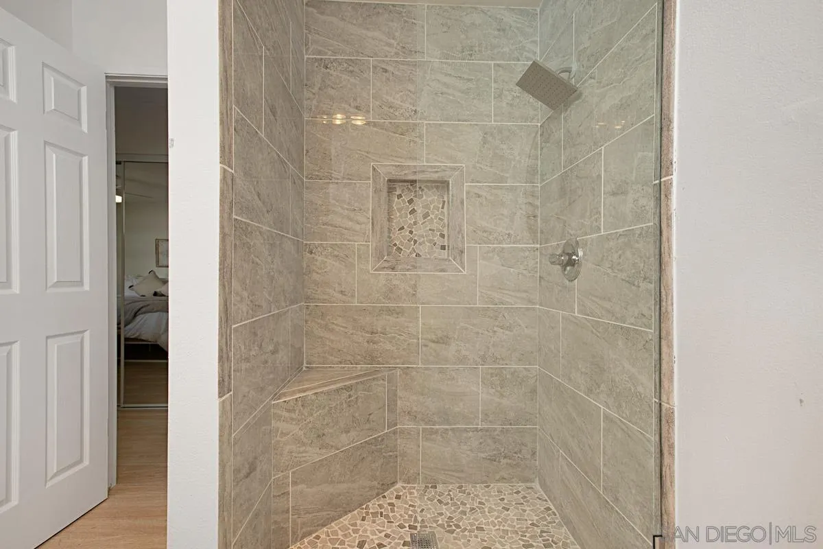 https://cdn.realtyfeed.com/cdn/127/230006129/f1927c1aa16801427f6177d88b56da41.webp