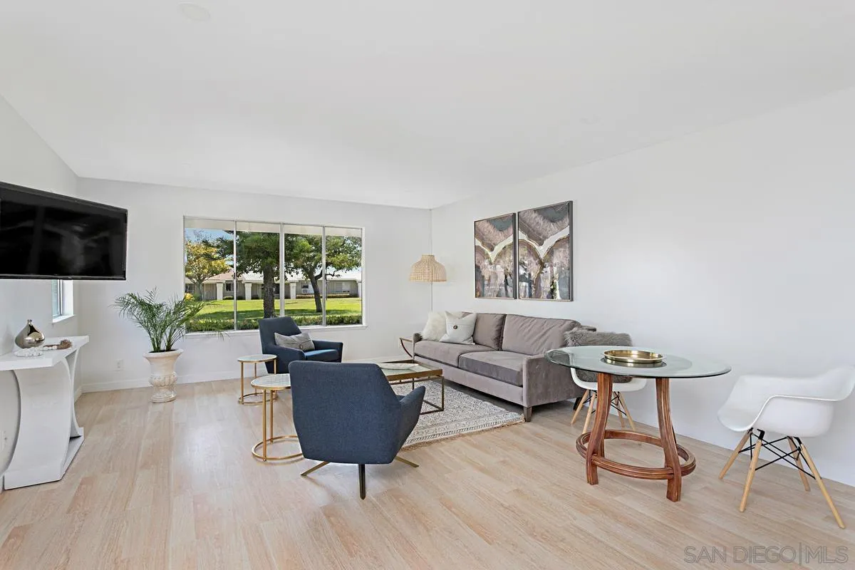 https://cdn.realtyfeed.com/cdn/127/230006132/ea882e27422cac066836f6ef87371ba0.webp