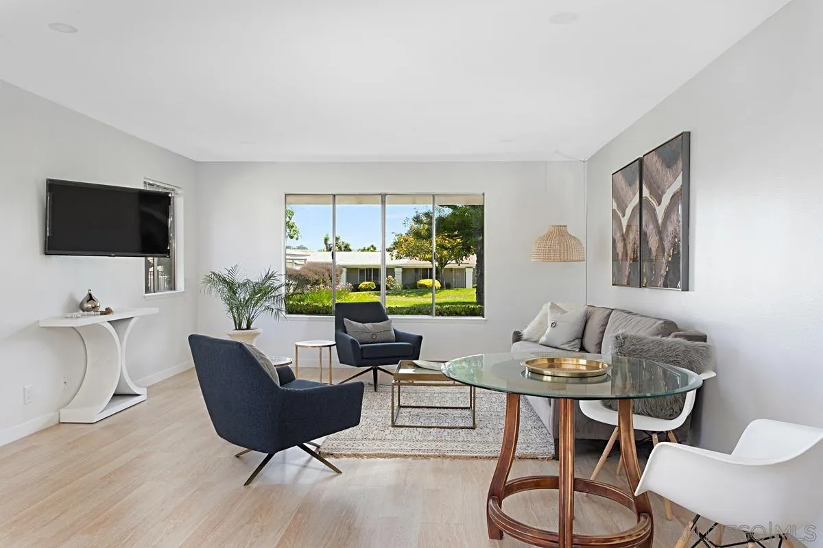 https://cdn.realtyfeed.com/cdn/127/230006132/ed4b58b0db024c07ab6733ac26620339.webp