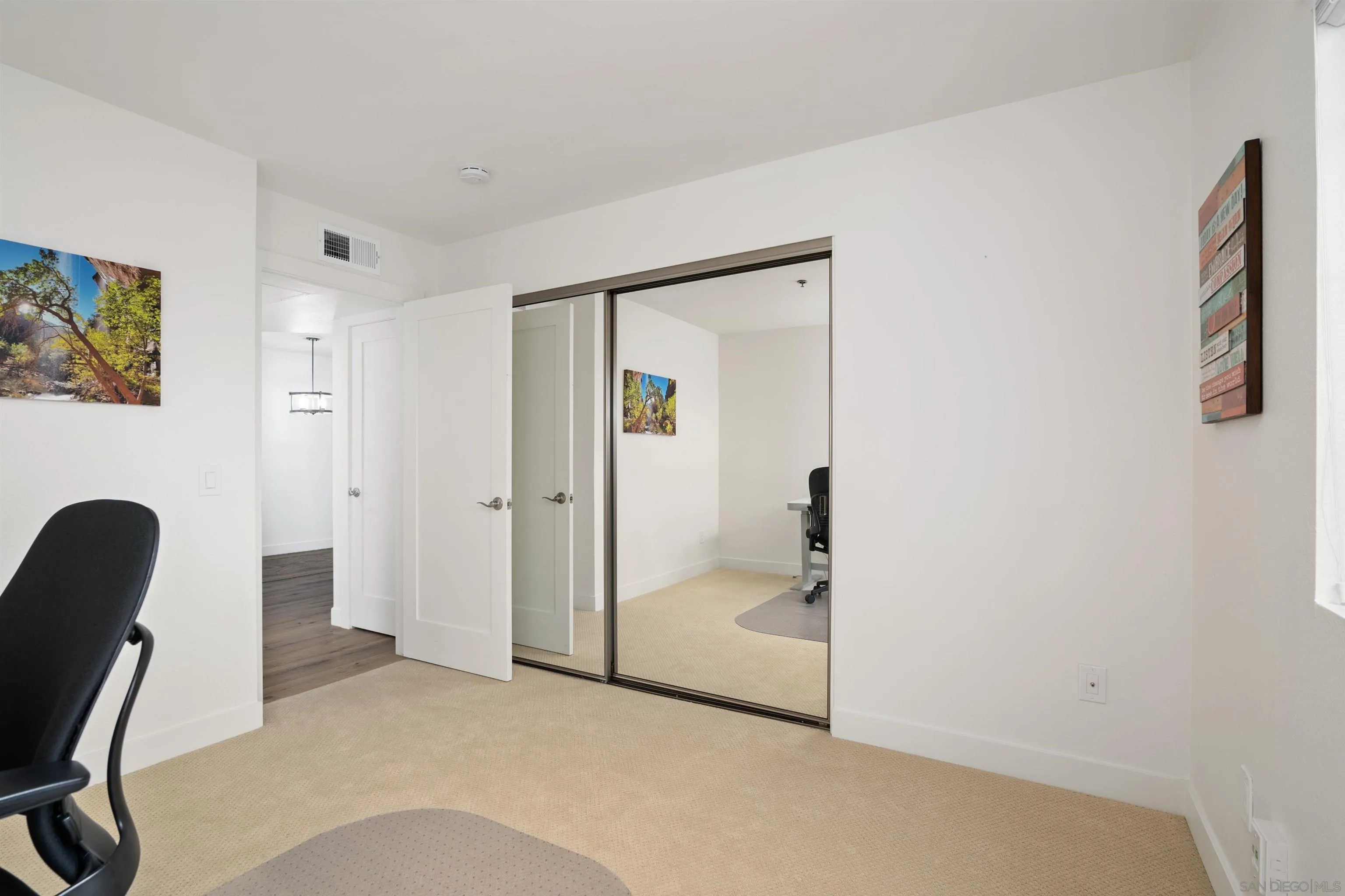 https://cdn.realtyfeed.com/cdn/127/230006862/bf420c1c7ef5148493cf8e5b50e8a806.webp