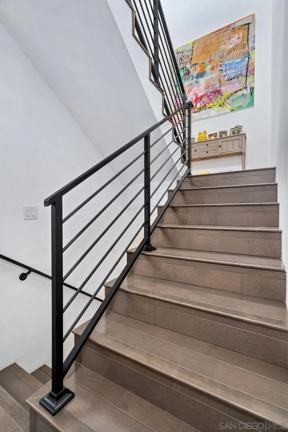 https://cdn.realtyfeed.com/cdn/127/230007233/37397ee927db3c622419247950542144.webp