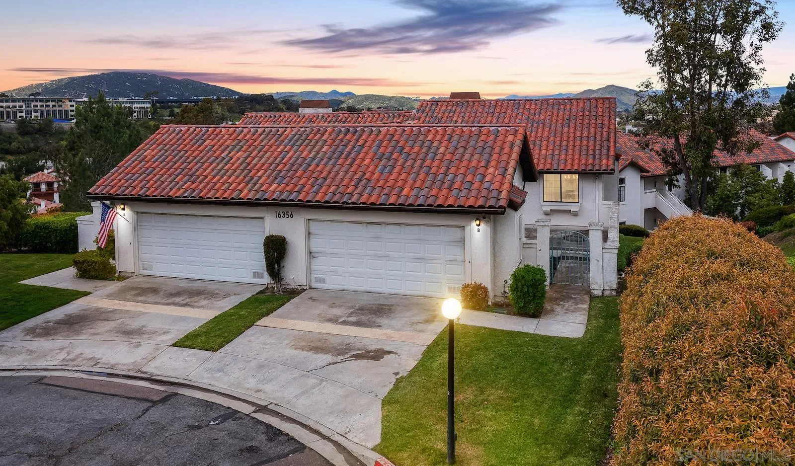 Photo #2: 230007537 Listing 